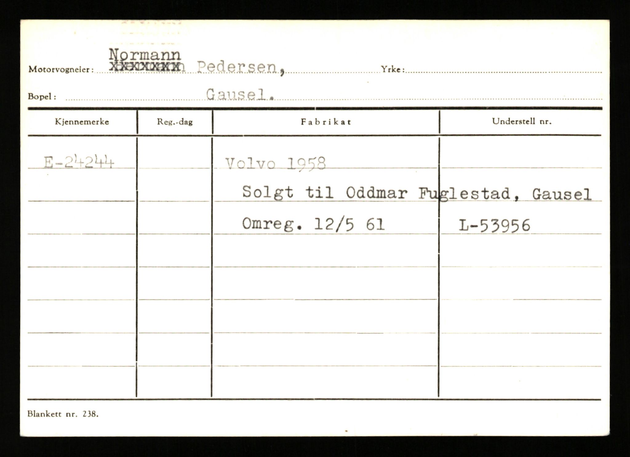 Stavanger trafikkstasjon, AV/SAST-A-101942/0/G/L0005: Registreringsnummer: 23000 - 34245, 1930-1971, p. 325