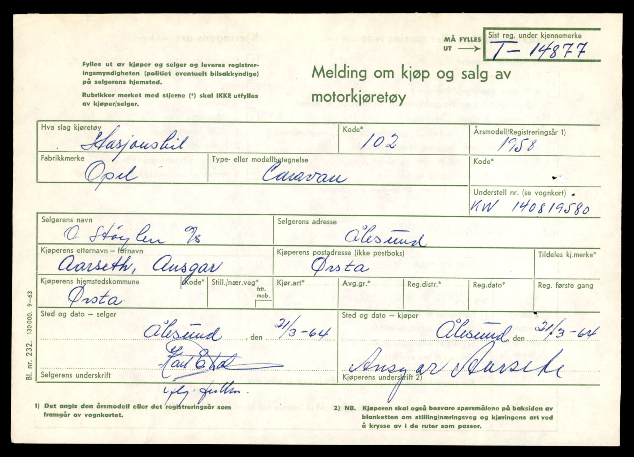 Møre og Romsdal vegkontor - Ålesund trafikkstasjon, AV/SAT-A-4099/F/Fe/L0049: Registreringskort for kjøretøy T 14864 - T 18613, 1927-1998, p. 355