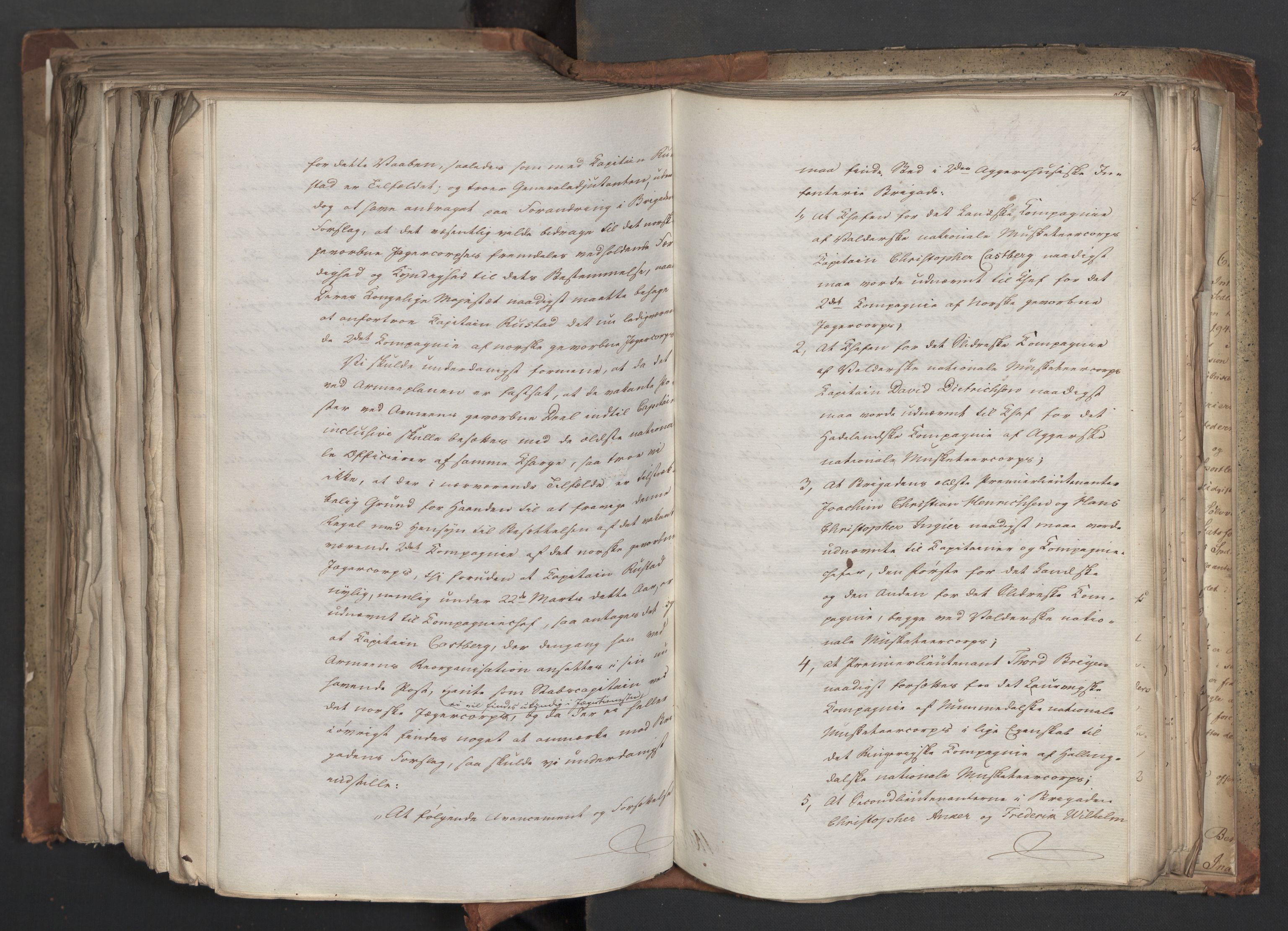 Statsrådsavdelingen i Stockholm, AV/RA-S-1003/D/Da/L0042: Regjeringsinnstillinger nr. 2467-2705, 1825, p. 524