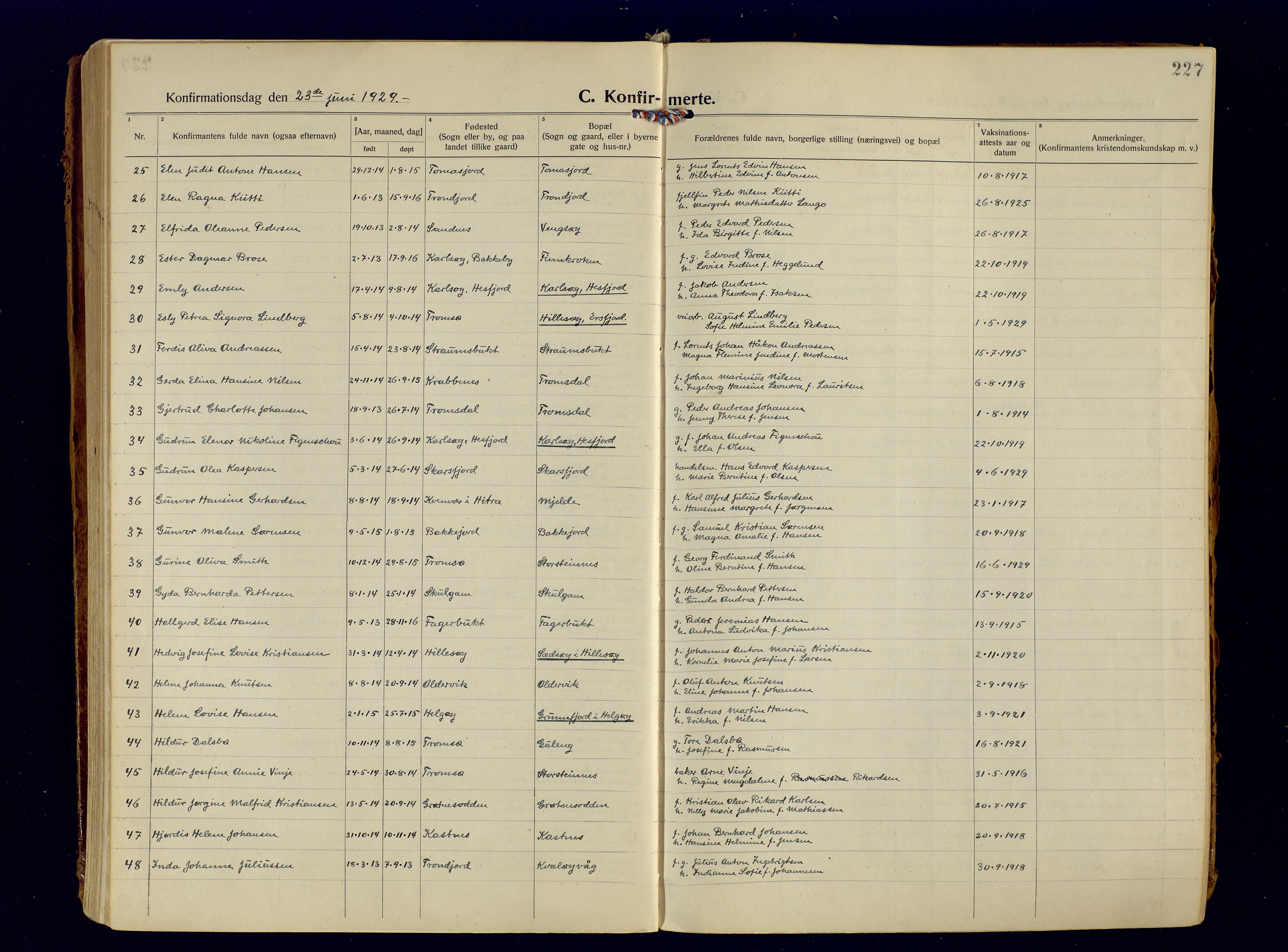 Tromsøysund sokneprestkontor, SATØ/S-1304/G/Ga/L0009kirke: Parish register (official) no. 9, 1922-1934, p. 227