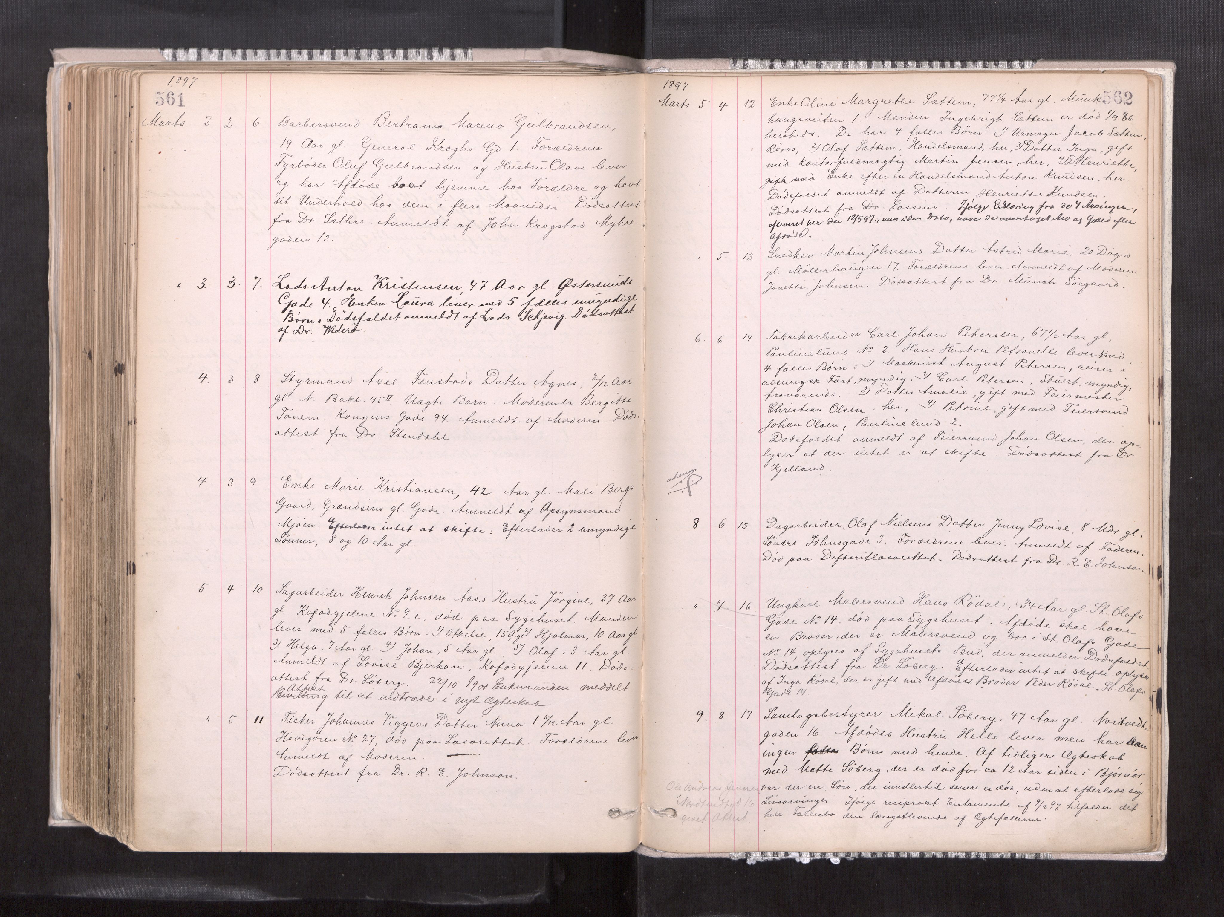 Trondheim byfogd, AV/SAT-A-0003/1/3/3L/L0004: Dødsanmeldelsesprotokoll, 1891-1897, p. 561-562
