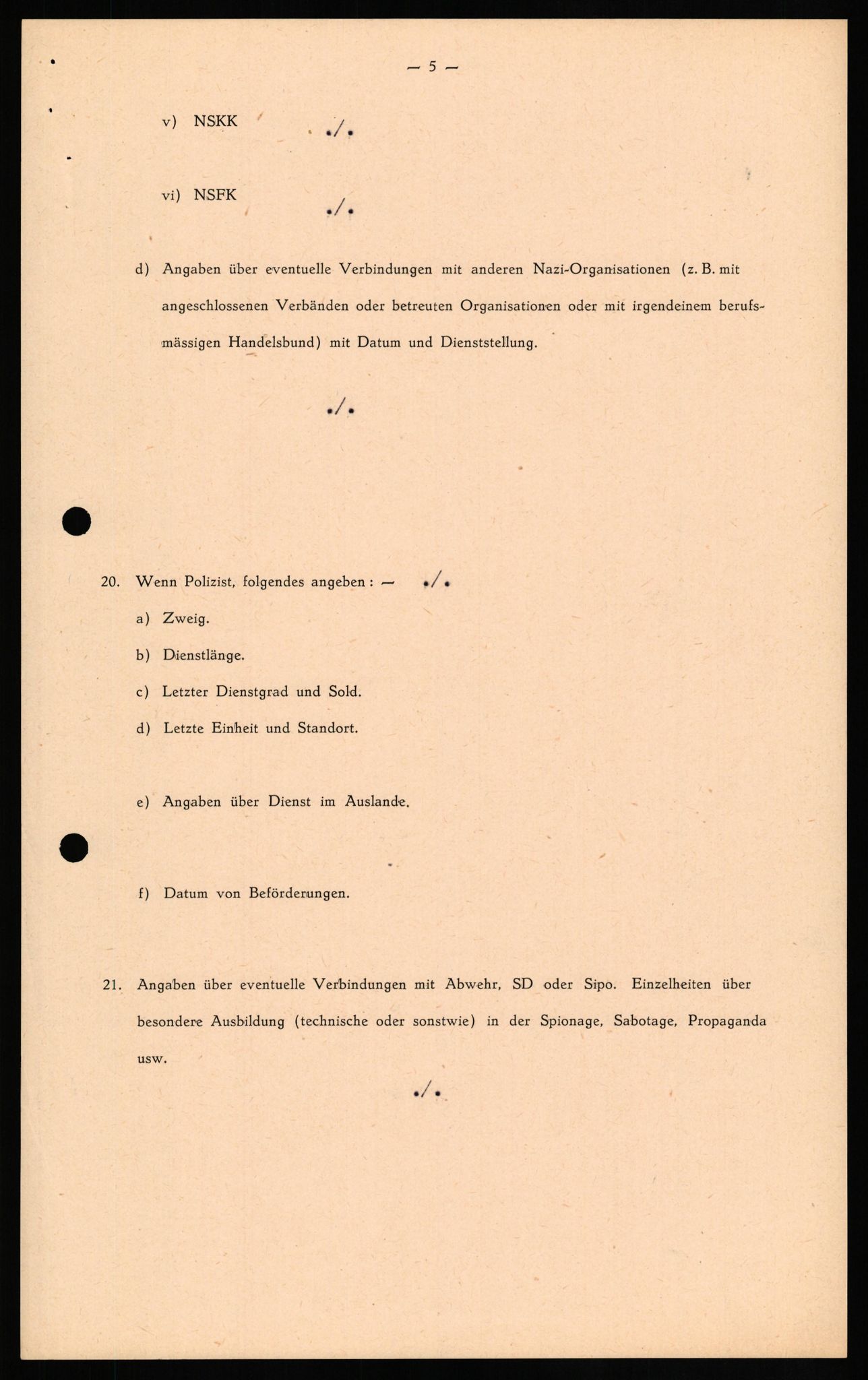 Forsvaret, Forsvarets overkommando II, RA/RAFA-3915/D/Db/L0022: CI Questionaires. Tyske okkupasjonsstyrker i Norge. Tyskere., 1945-1946, p. 183