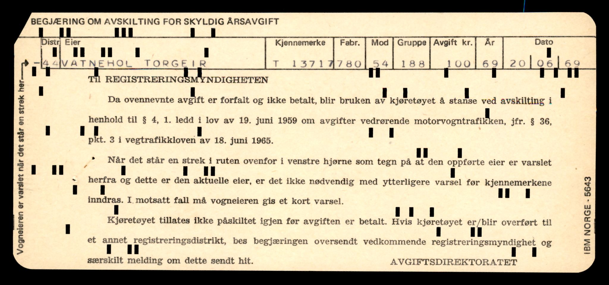 Møre og Romsdal vegkontor - Ålesund trafikkstasjon, AV/SAT-A-4099/F/Fe/L0041: Registreringskort for kjøretøy T 13710 - T 13905, 1927-1998, p. 131