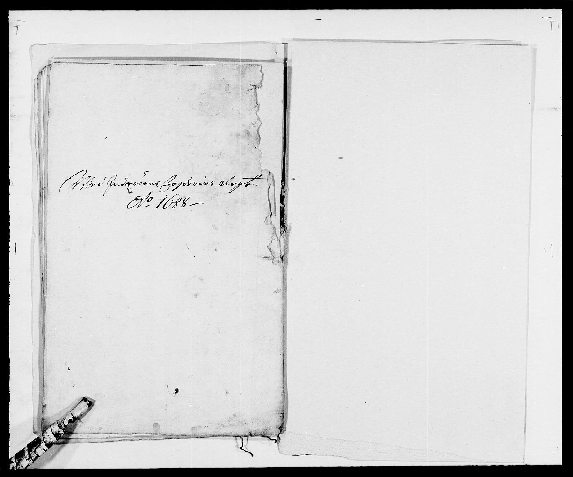 Rentekammeret inntil 1814, Reviderte regnskaper, Fogderegnskap, RA/EA-4092/R63/L4306: Fogderegnskap Inderøy, 1687-1689, p. 324