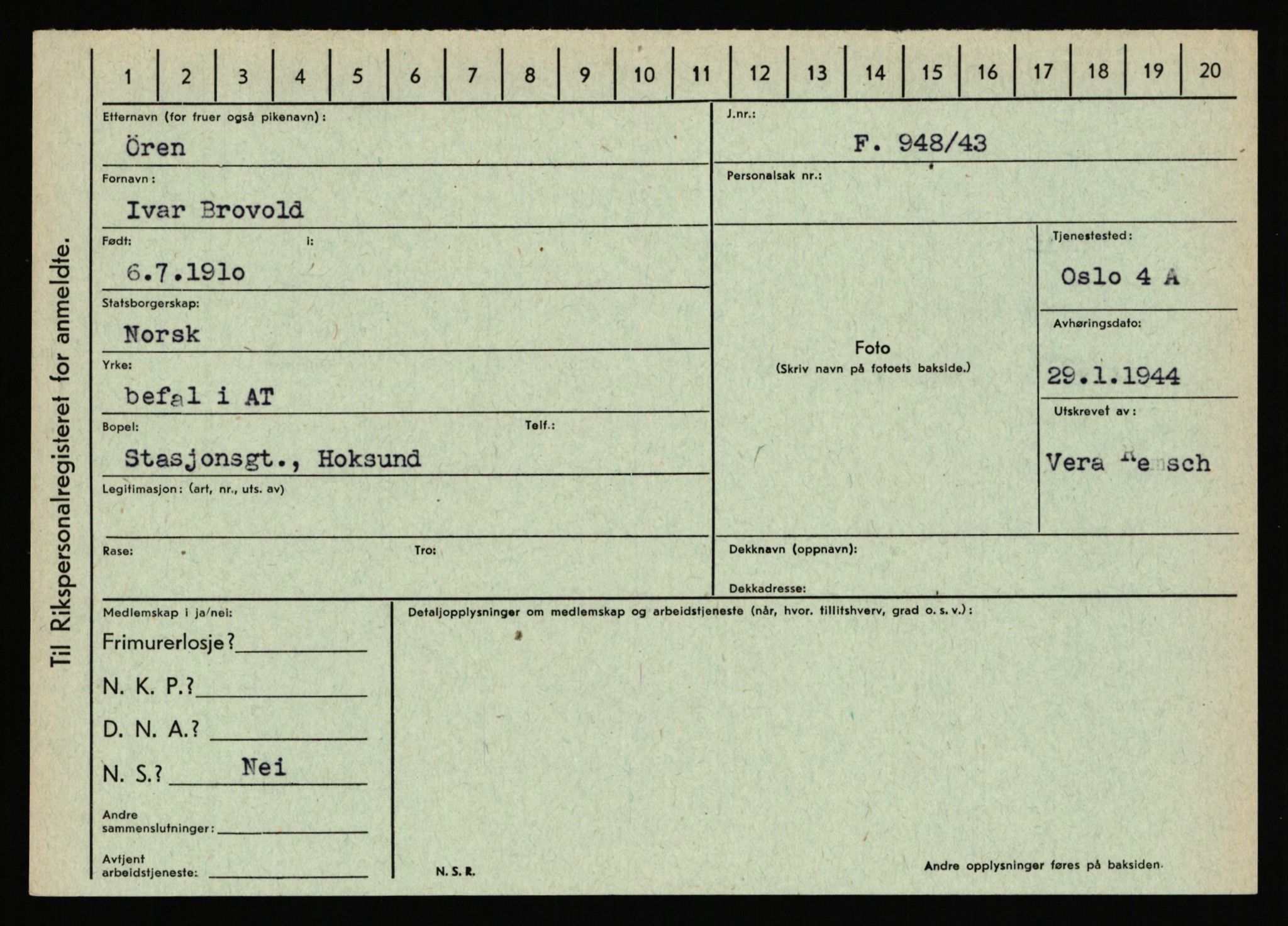 Statspolitiet - Hovedkontoret / Osloavdelingen, AV/RA-S-1329/C/Ca/L0016: Uberg - Øystese, 1943-1945, p. 3623