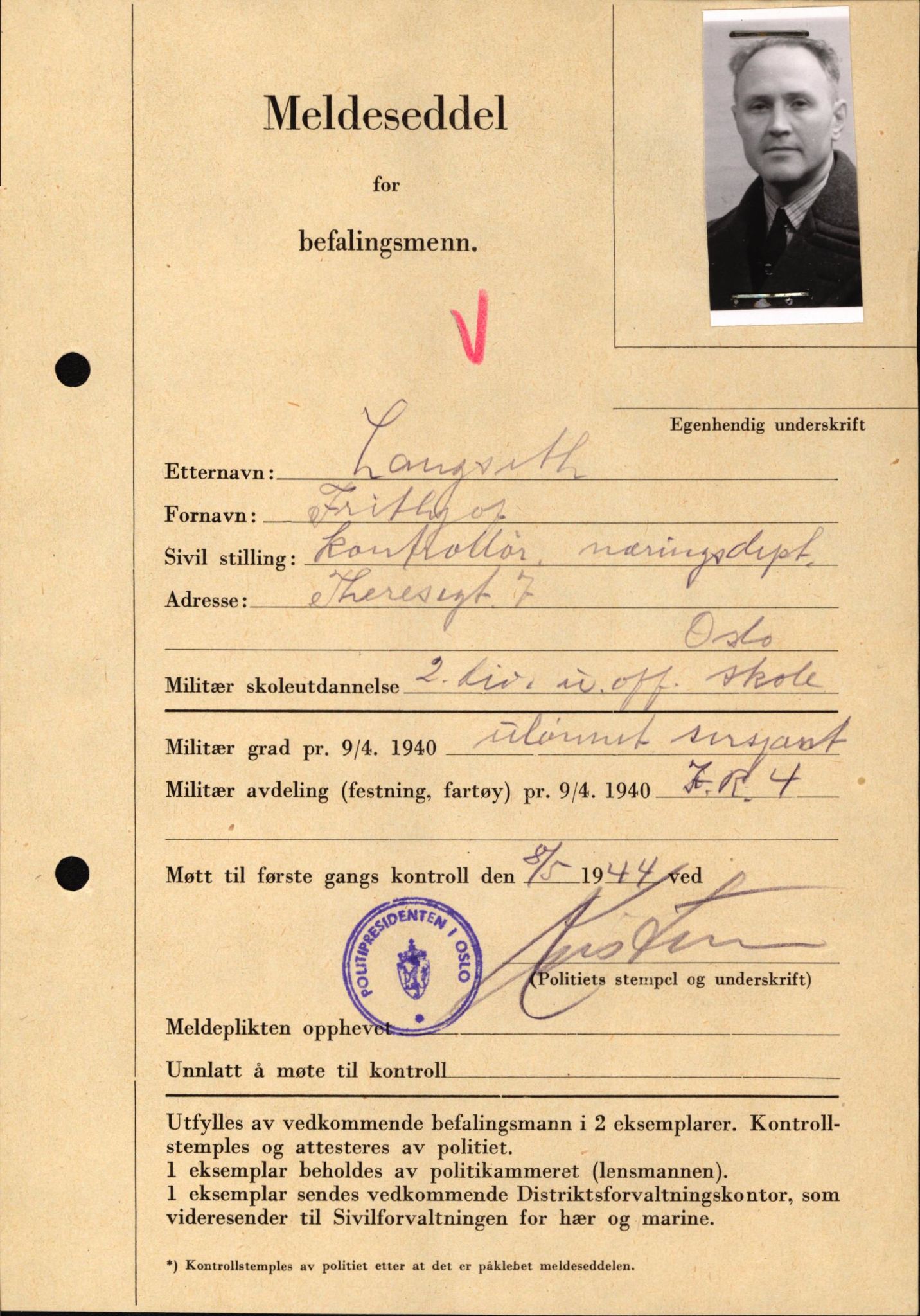 Forsvaret, Forsvarets krigshistoriske avdeling, AV/RA-RAFA-2017/Y/Yf/L0209: II-C-11-2121  -  Okkupasjonstiden.  Meldesedler for befal med foto og oppl. om militær grad 9. apr. 1940., 1944-1945, p. 19