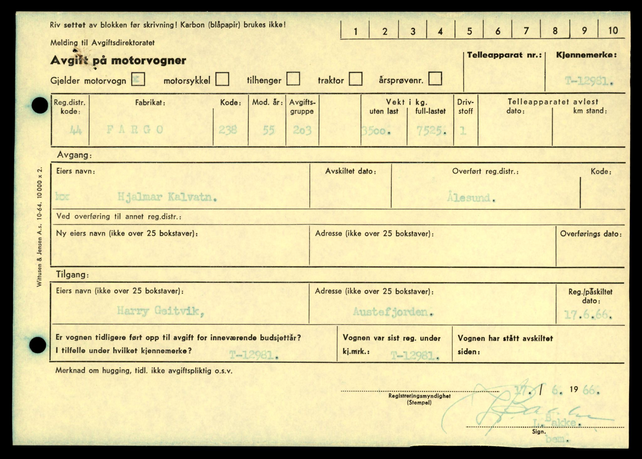 Møre og Romsdal vegkontor - Ålesund trafikkstasjon, AV/SAT-A-4099/F/Fe/L0036: Registreringskort for kjøretøy T 12831 - T 13030, 1927-1998, p. 2223