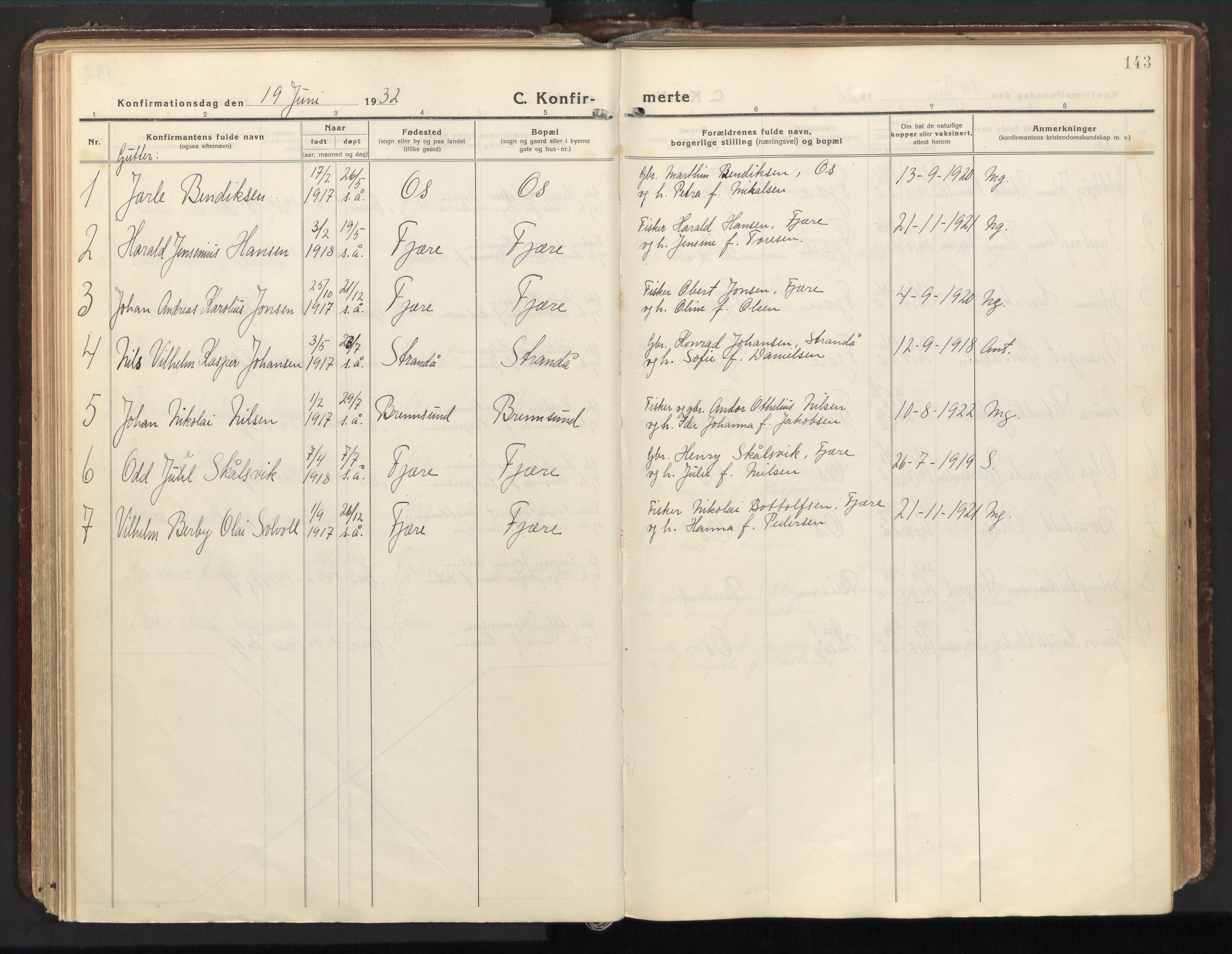 Ministerialprotokoller, klokkerbøker og fødselsregistre - Nordland, AV/SAT-A-1459/803/L0073: Parish register (official) no. 803A03, 1920-1955, p. 143