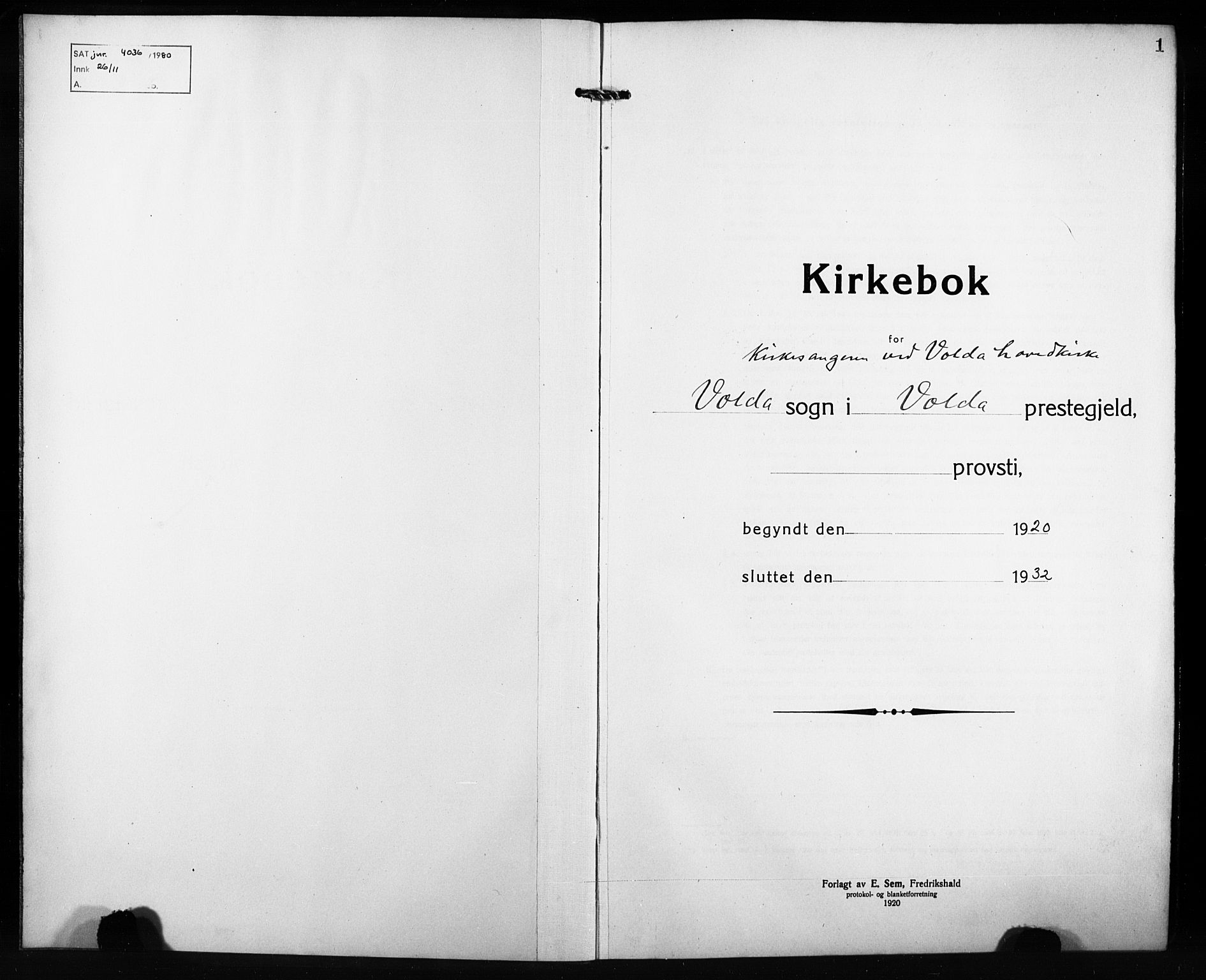 Ministerialprotokoller, klokkerbøker og fødselsregistre - Møre og Romsdal, AV/SAT-A-1454/511/L0160: Parish register (copy) no. 511C06, 1920-1932, p. 1