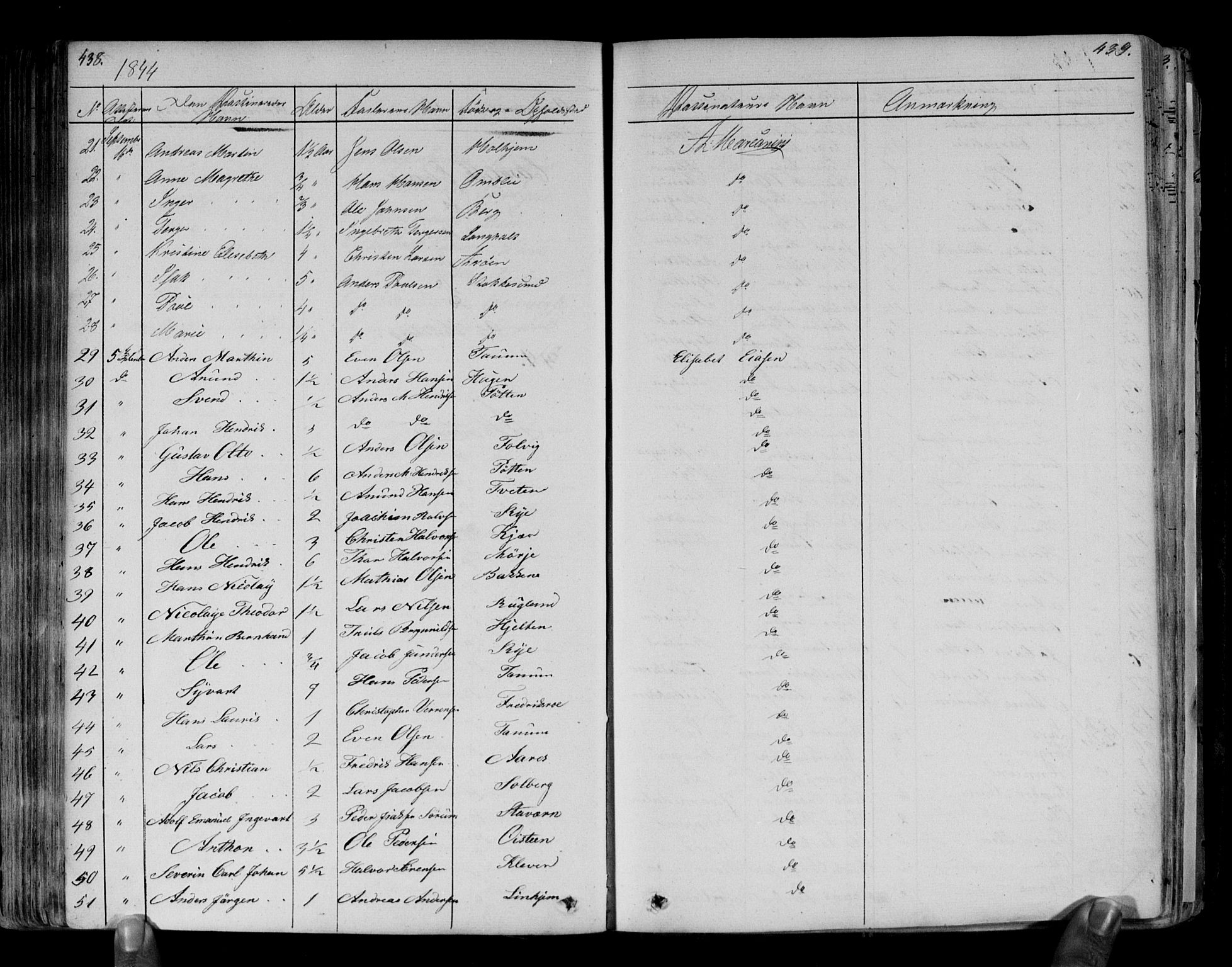 Brunlanes kirkebøker, AV/SAKO-A-342/F/Fa/L0003: Parish register (official) no. I 3, 1834-1845, p. 438-439