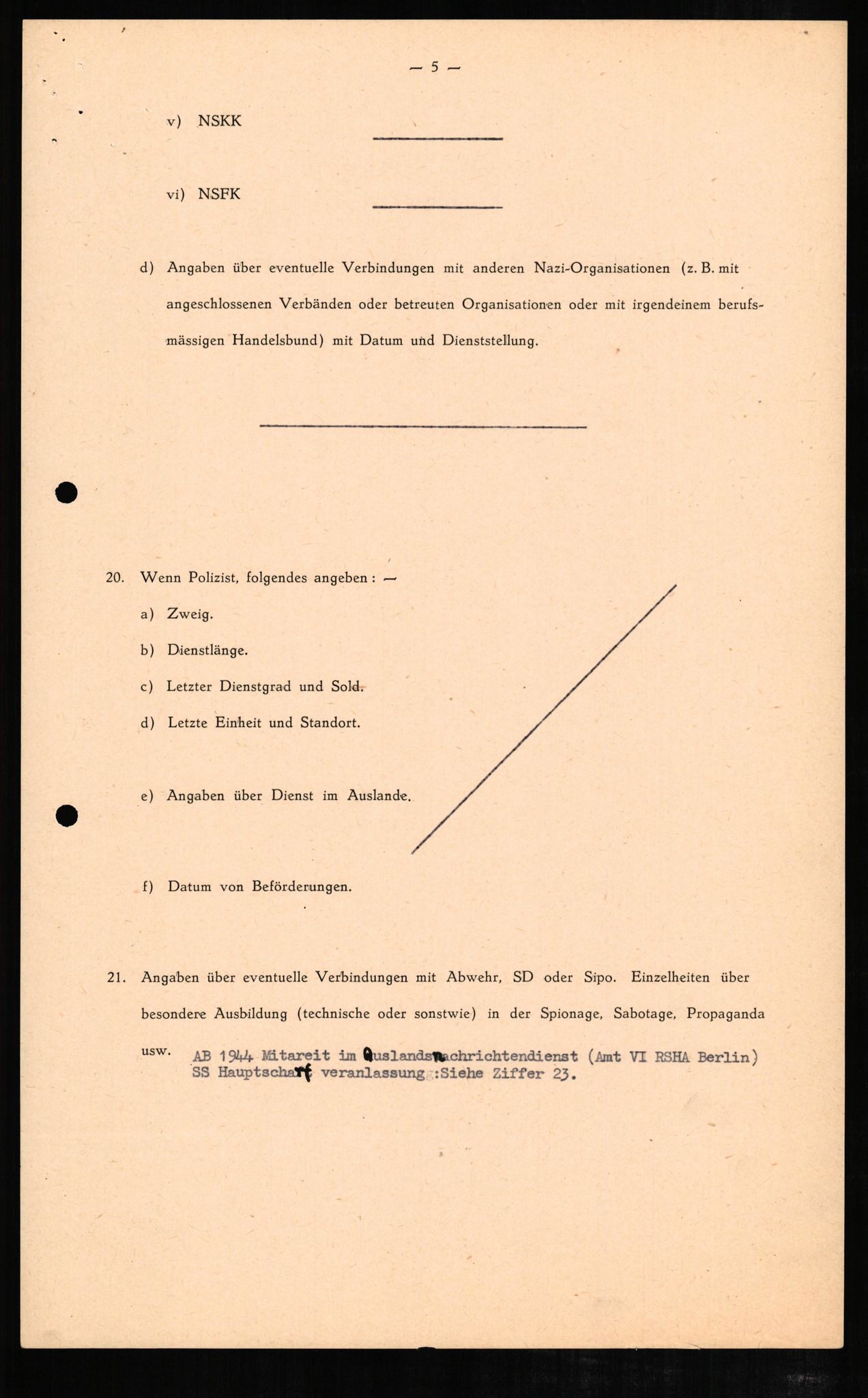 Forsvaret, Forsvarets overkommando II, AV/RA-RAFA-3915/D/Db/L0007: CI Questionaires. Tyske okkupasjonsstyrker i Norge. Tyskere., 1945-1946, p. 195