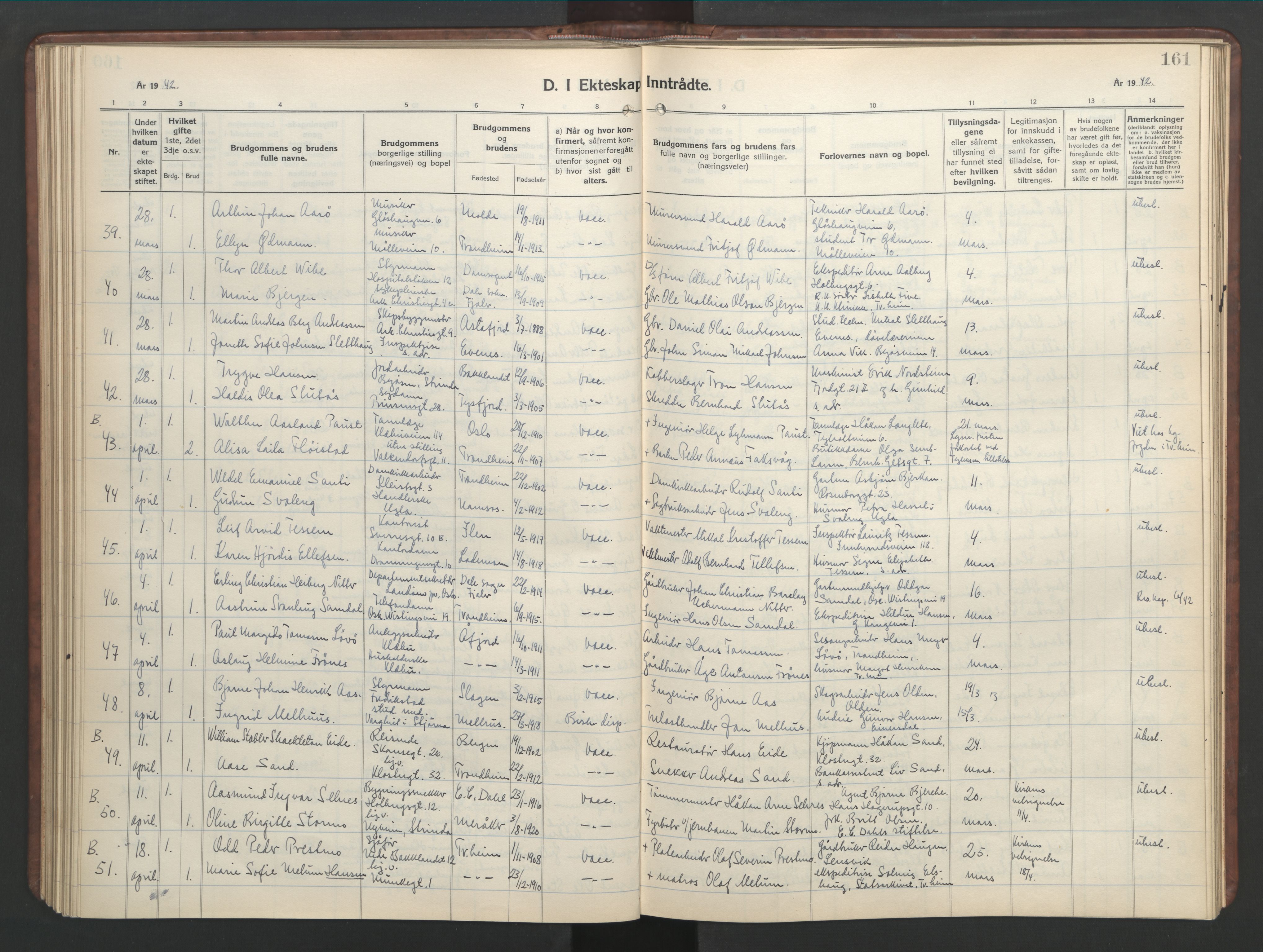 Ministerialprotokoller, klokkerbøker og fødselsregistre - Sør-Trøndelag, AV/SAT-A-1456/601/L0101: Parish register (copy) no. 601C19, 1935-1946, p. 161