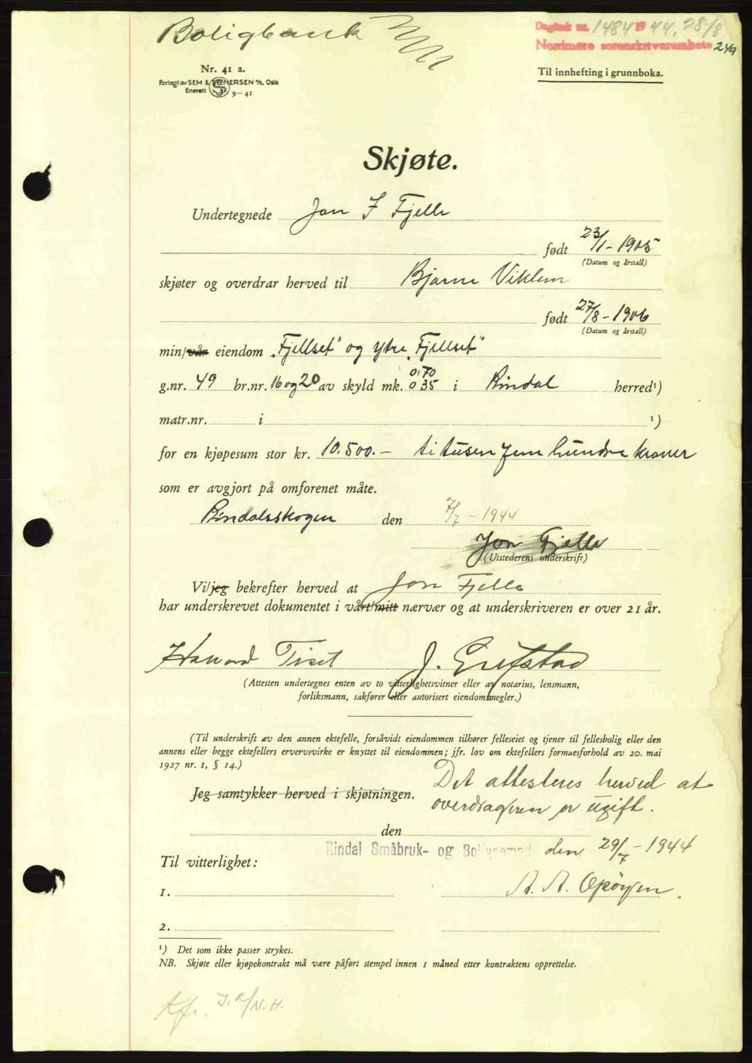 Nordmøre sorenskriveri, AV/SAT-A-4132/1/2/2Ca: Mortgage book no. A98, 1944-1944, Diary no: : 1484/1944