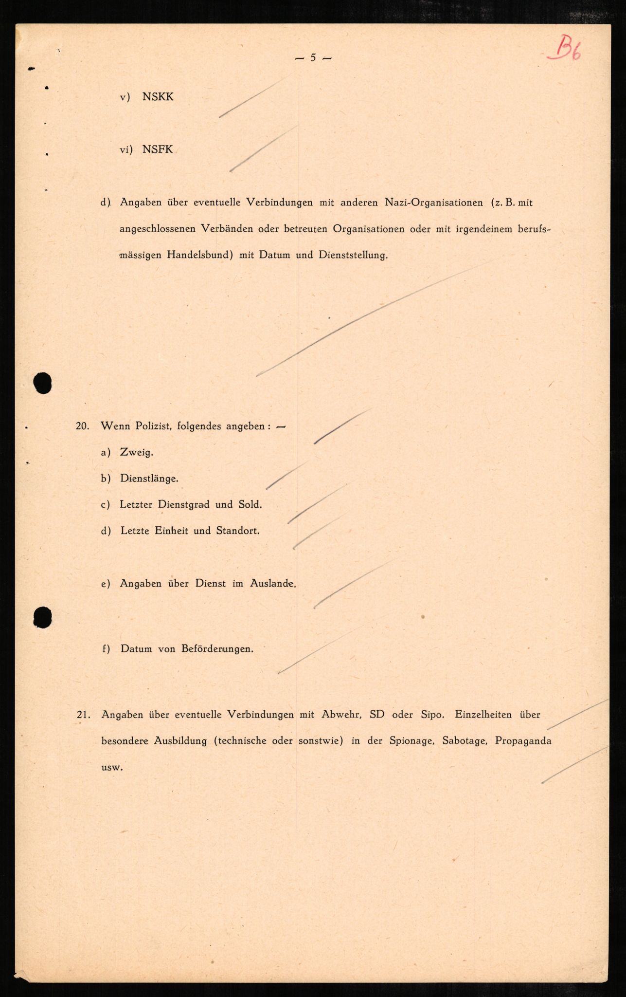 Forsvaret, Forsvarets overkommando II, AV/RA-RAFA-3915/D/Db/L0004: CI Questionaires. Tyske okkupasjonsstyrker i Norge. Tyskere., 1945-1946, p. 69