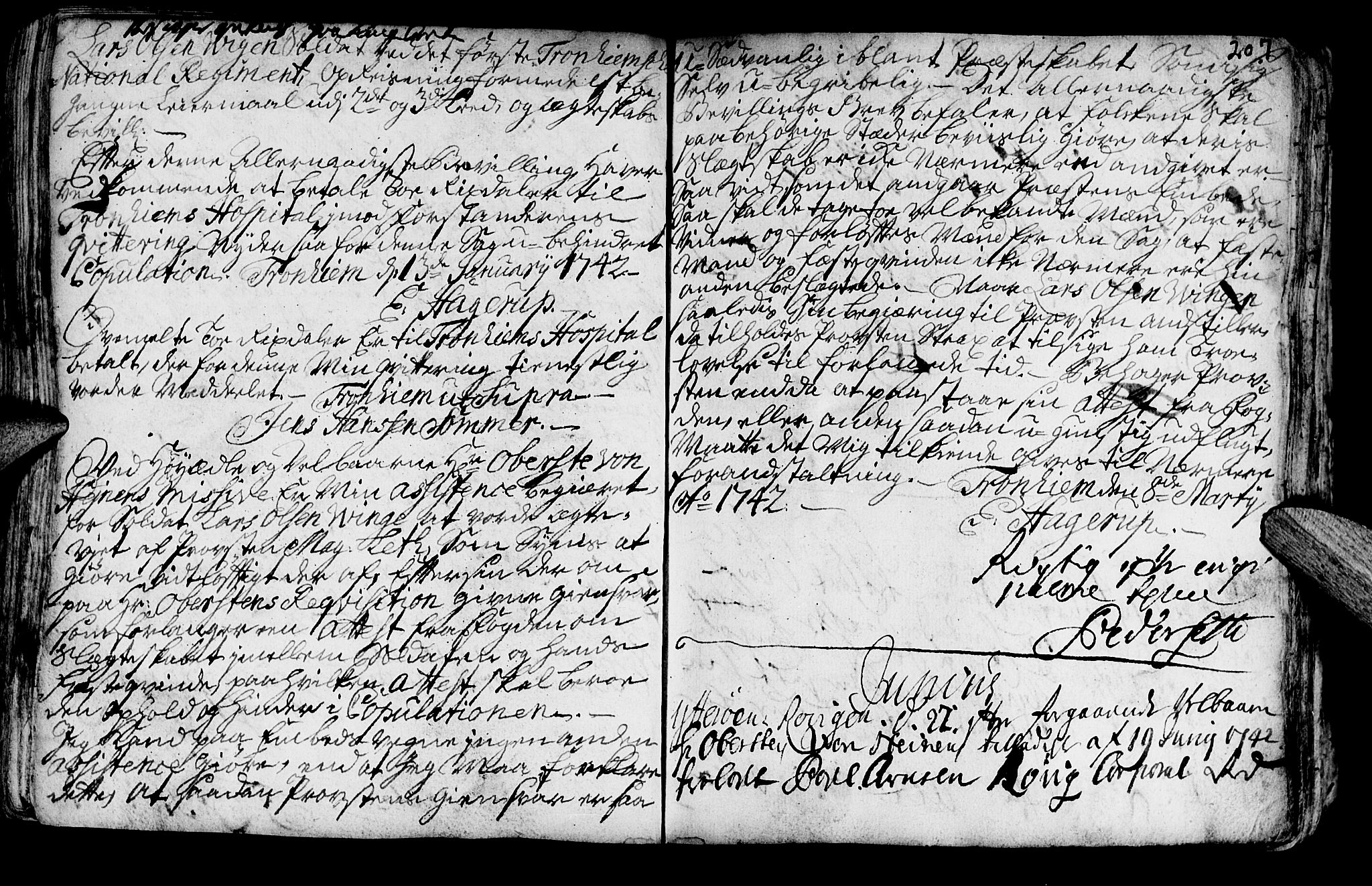 Ministerialprotokoller, klokkerbøker og fødselsregistre - Nord-Trøndelag, SAT/A-1458/722/L0215: Parish register (official) no. 722A02, 1718-1755, p. 207
