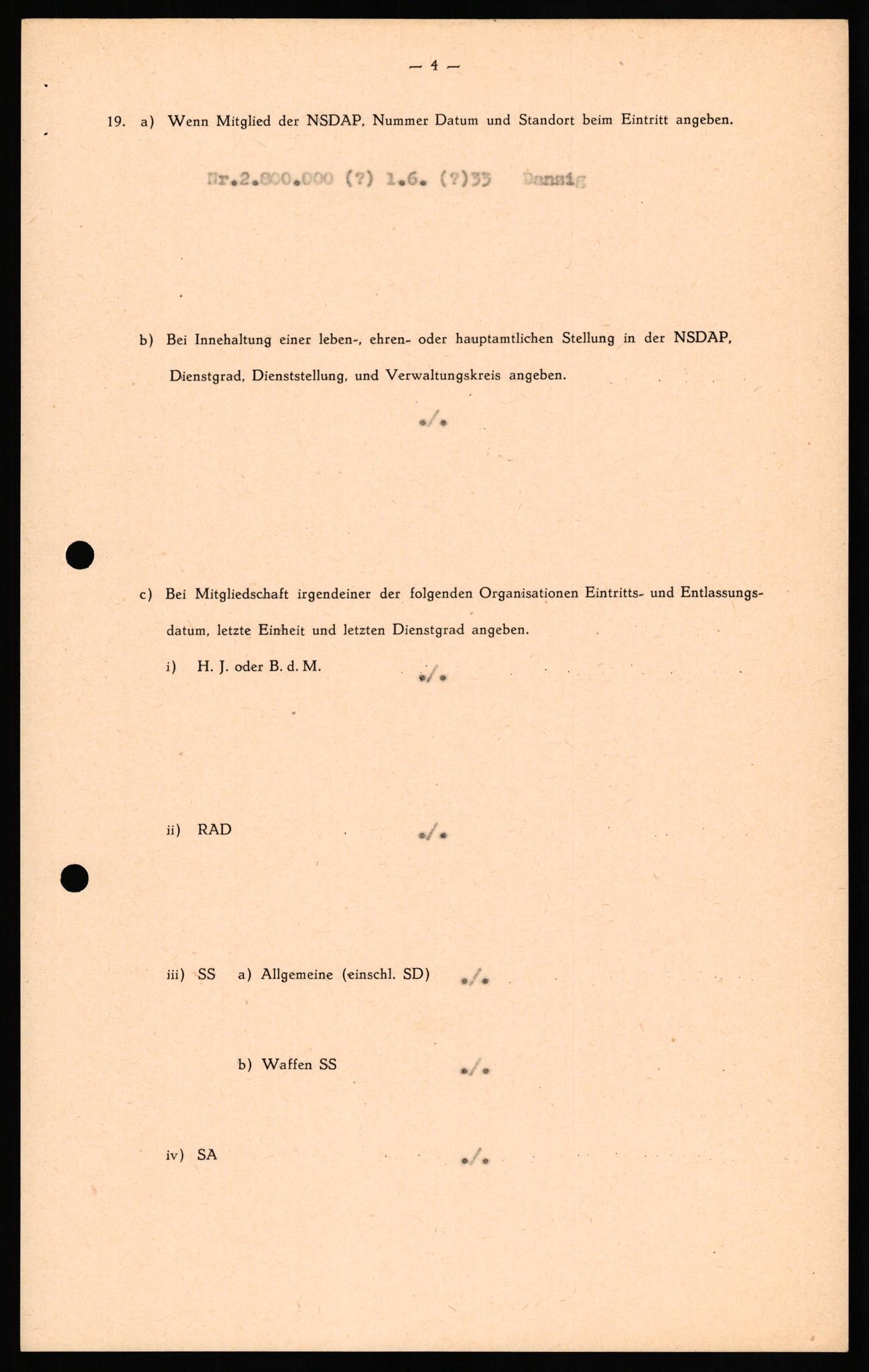 Forsvaret, Forsvarets overkommando II, AV/RA-RAFA-3915/D/Db/L0027: CI Questionaires. Tyske okkupasjonsstyrker i Norge. Tyskere., 1945-1946, p. 328