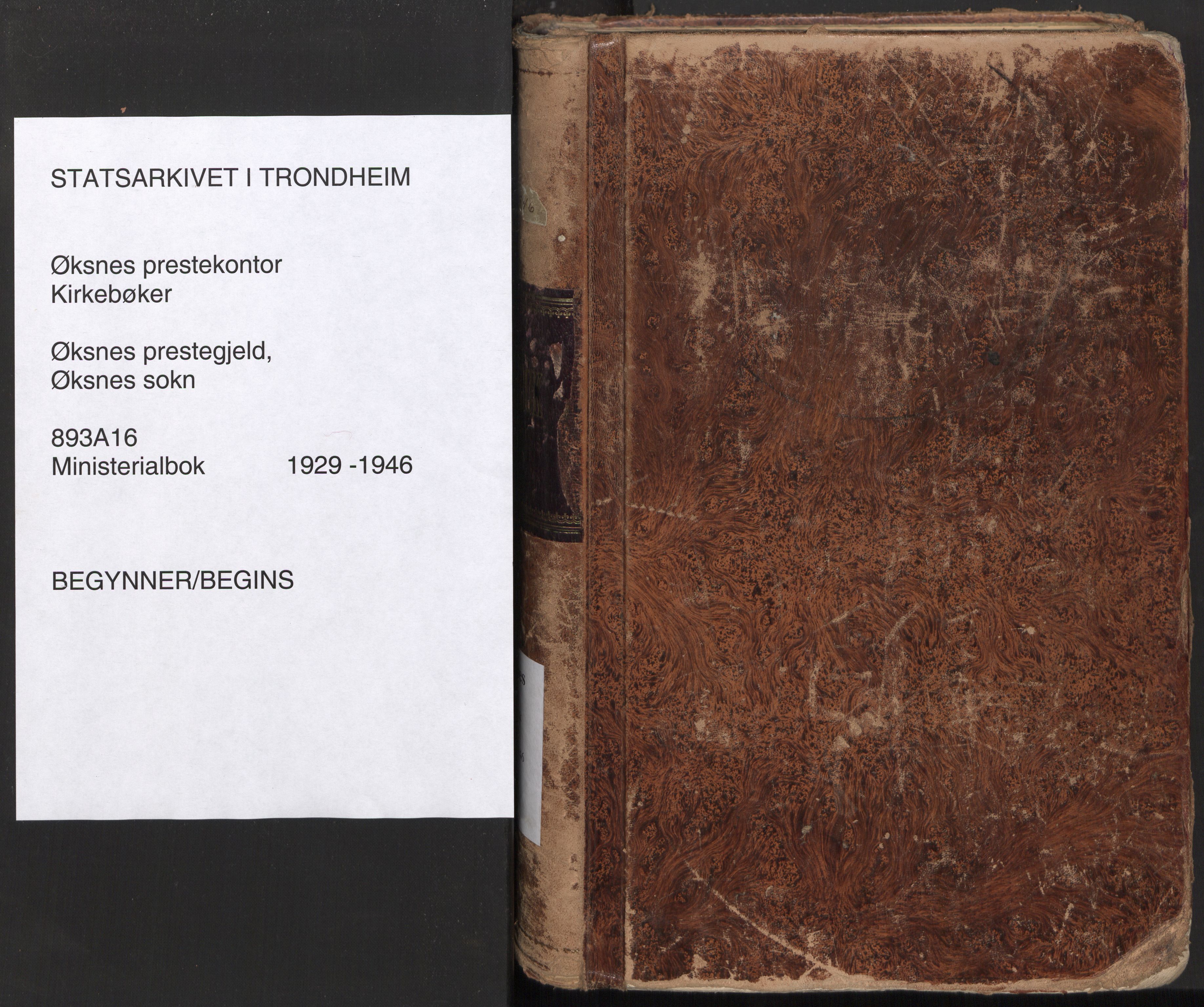Ministerialprotokoller, klokkerbøker og fødselsregistre - Nordland, SAT/A-1459/893/L1344: Parish register (official) no. 893A16, 1929-1946