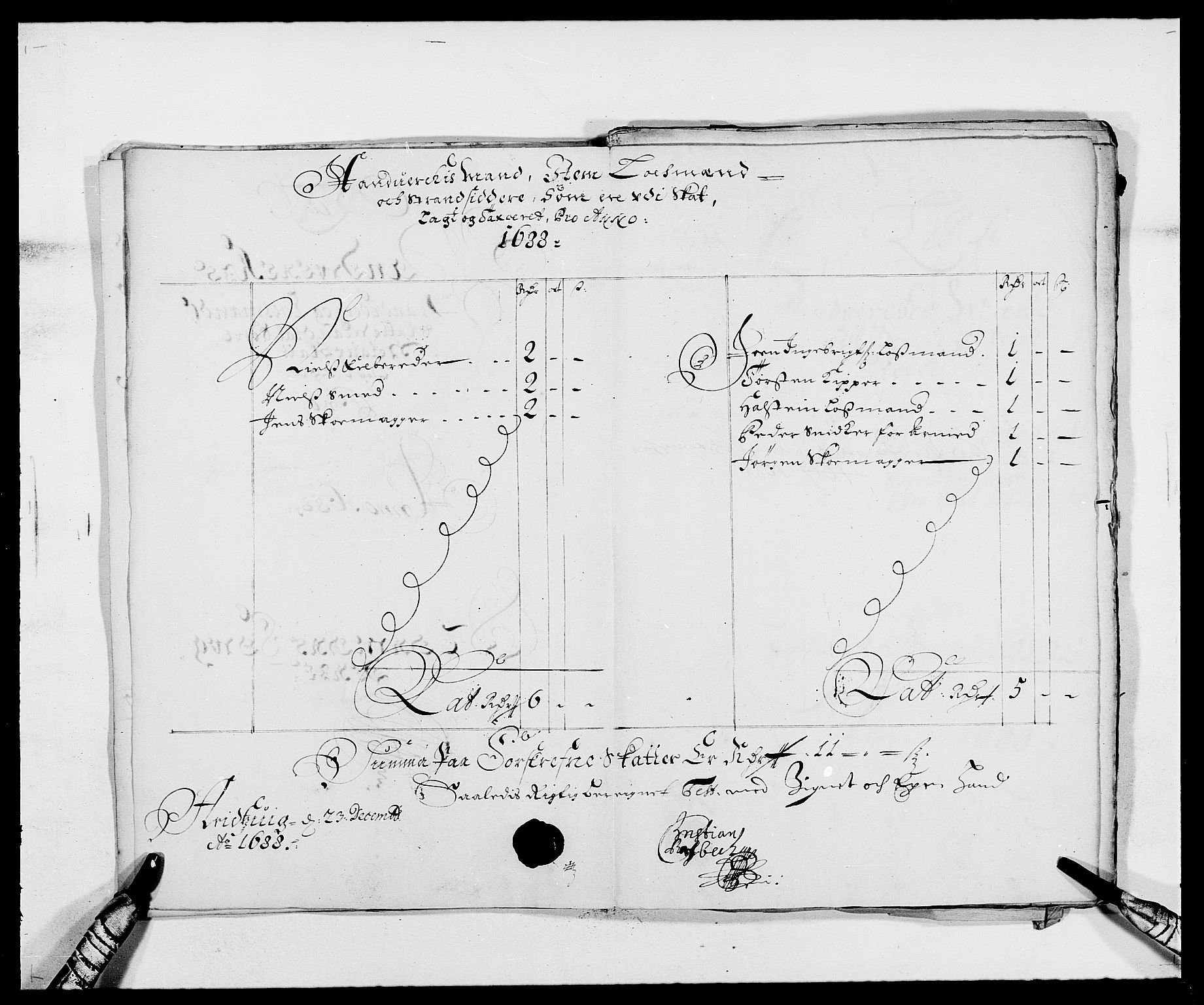 Rentekammeret inntil 1814, Reviderte regnskaper, Fogderegnskap, RA/EA-4092/R56/L3733: Fogderegnskap Nordmøre, 1687-1689, p. 233