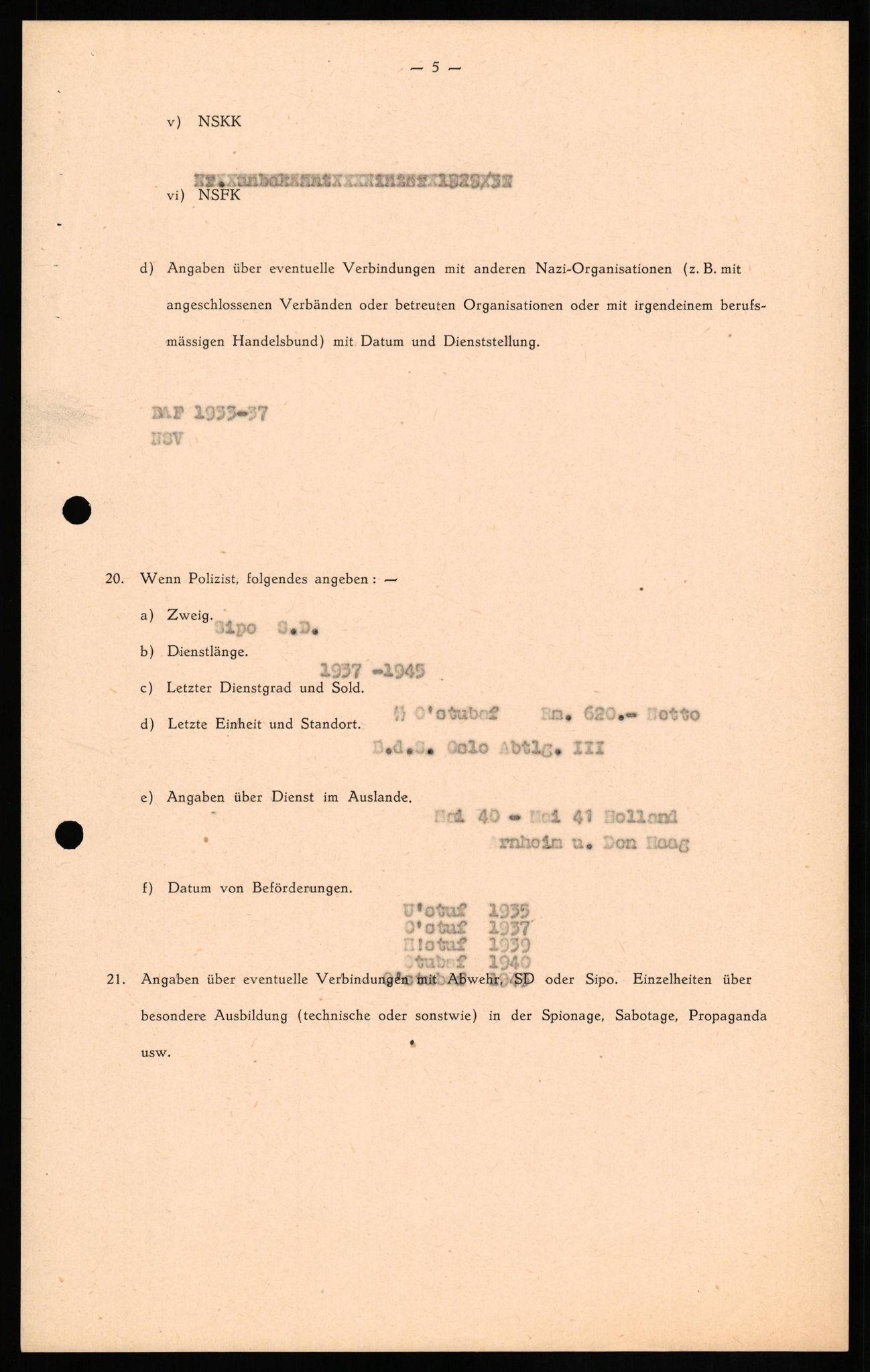 Forsvaret, Forsvarets overkommando II, RA/RAFA-3915/D/Db/L0024: CI Questionaires. Tyske okkupasjonsstyrker i Norge. Tyskere., 1945-1946, p. 307
