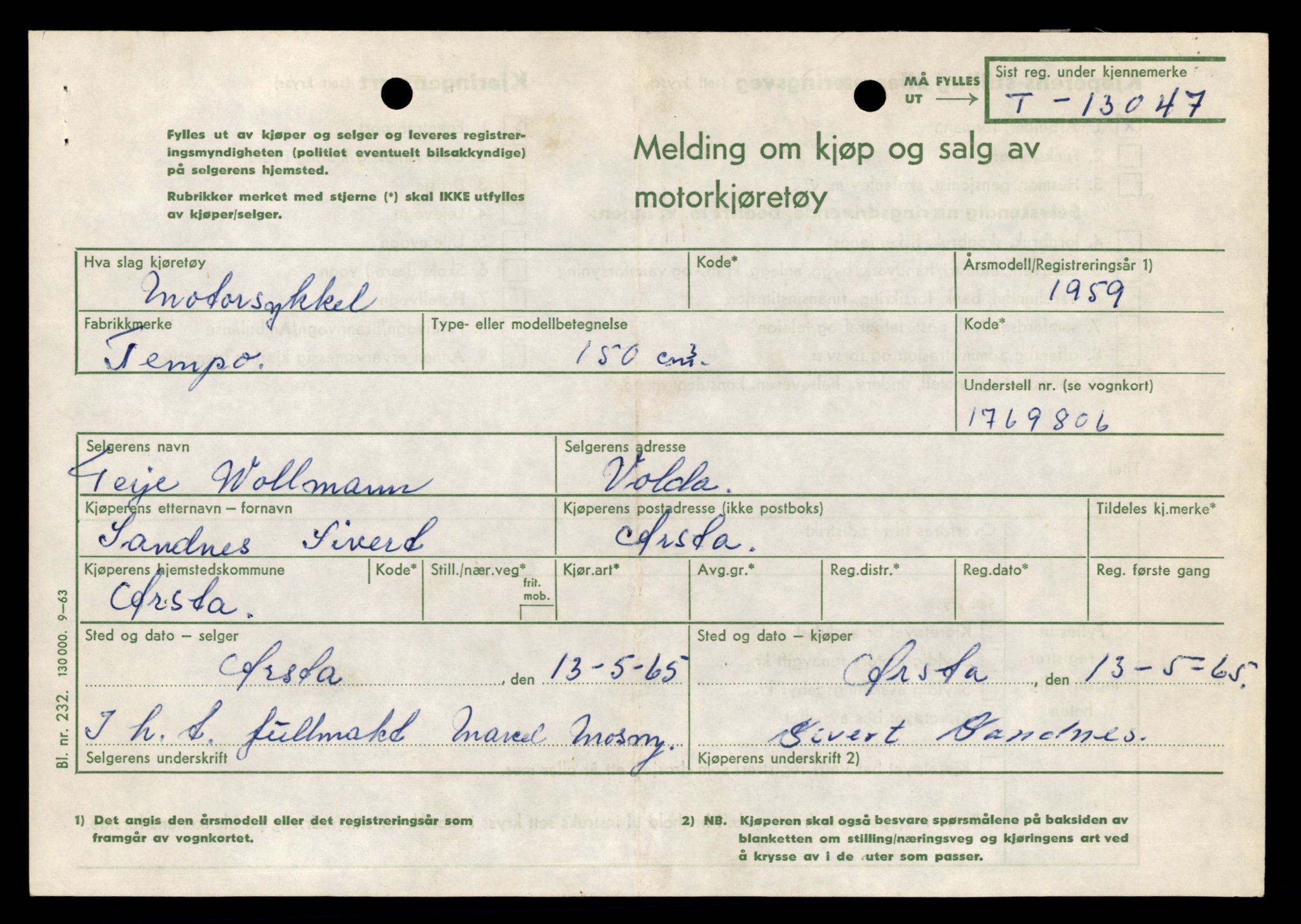 Møre og Romsdal vegkontor - Ålesund trafikkstasjon, AV/SAT-A-4099/F/Fe/L0037: Registreringskort for kjøretøy T 13031 - T 13179, 1927-1998, p. 389