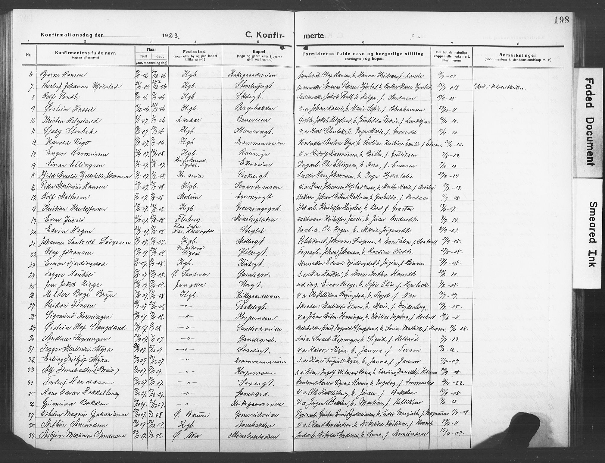 Kongsberg kirkebøker, SAKO/A-22/G/Ga/L0008: Parish register (copy) no. 8, 1915-1932, p. 198