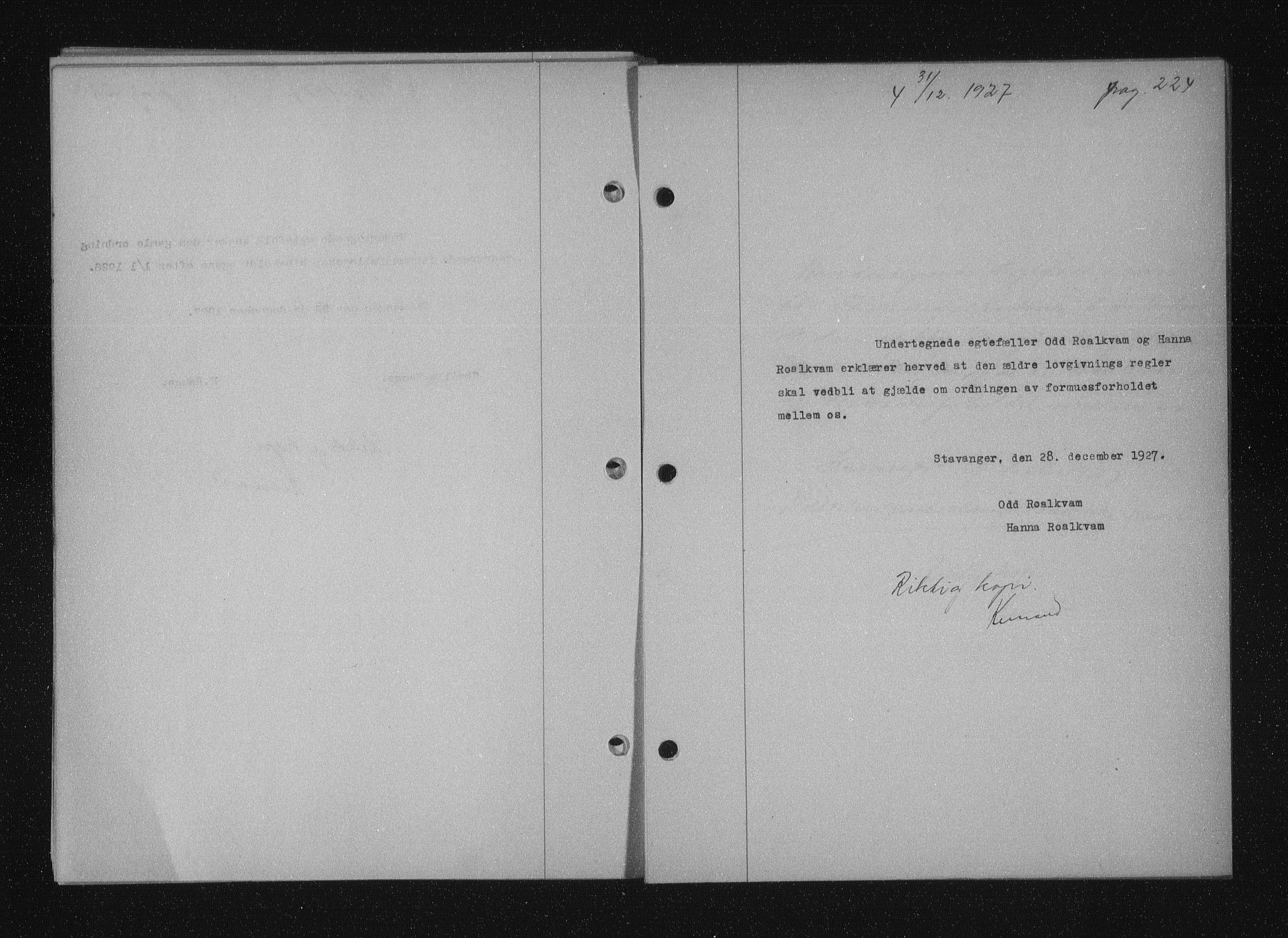 Stavanger byfogd, AV/SAST-A-101408/001/4/41/410/410BB/L0053: Mortgage book no. 41, 1927-1928, Deed date: 31.12.1927