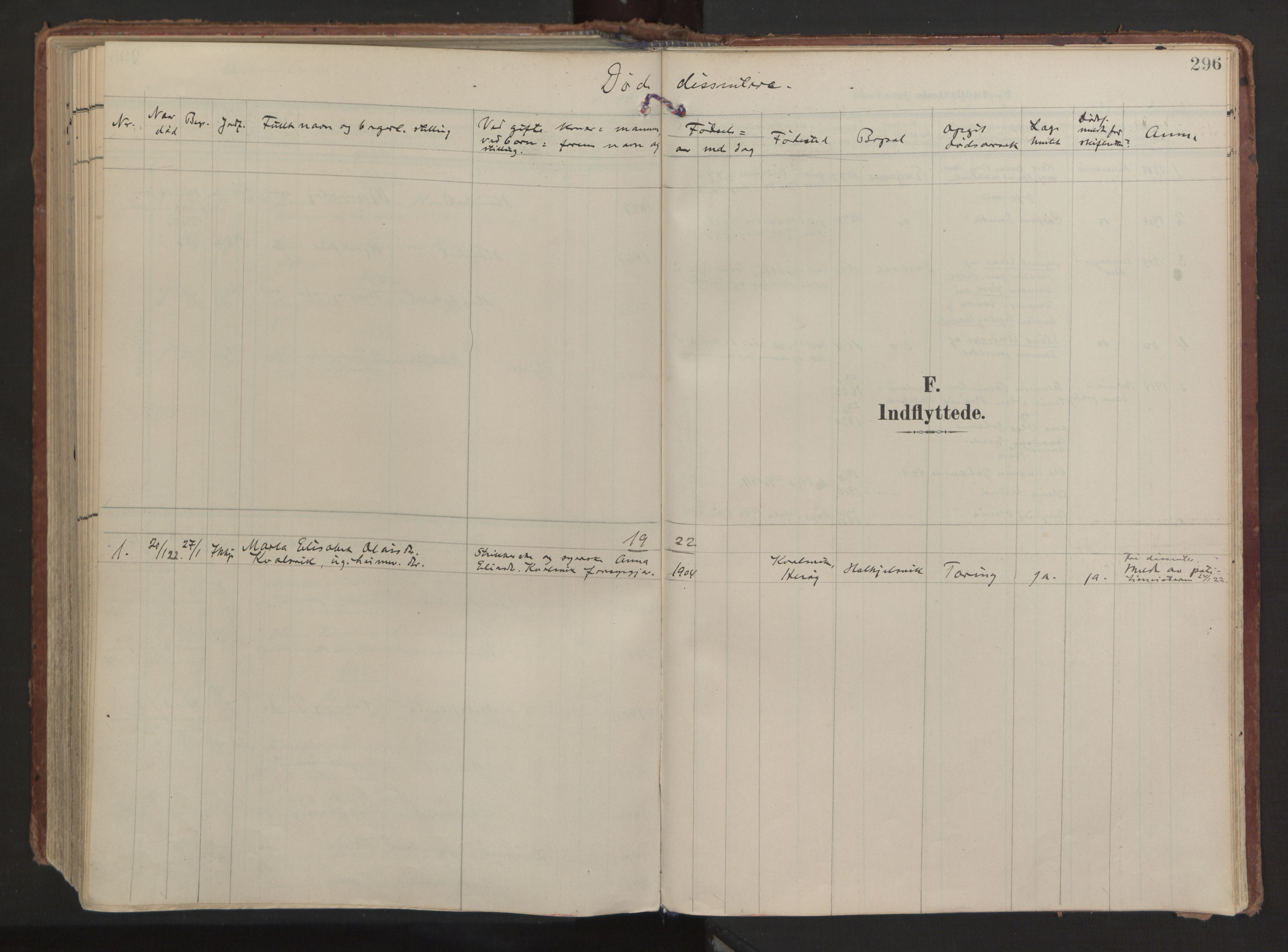Ministerialprotokoller, klokkerbøker og fødselsregistre - Møre og Romsdal, SAT/A-1454/511/L0144: Parish register (official) no. 511A11, 1906-1923, p. 296