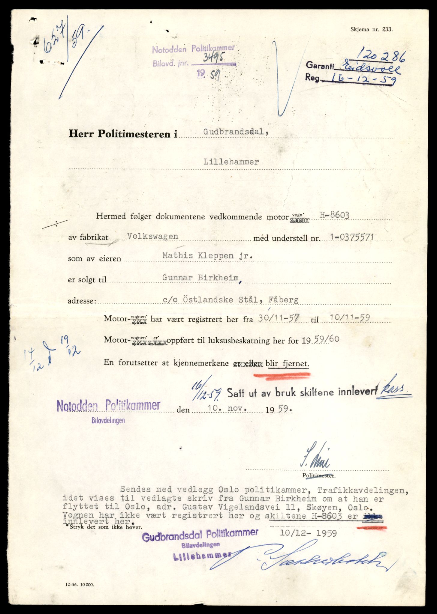 Møre og Romsdal vegkontor - Ålesund trafikkstasjon, AV/SAT-A-4099/F/Fe/L0049: Registreringskort for kjøretøy T 14864 - T 18613, 1927-1998, p. 1179