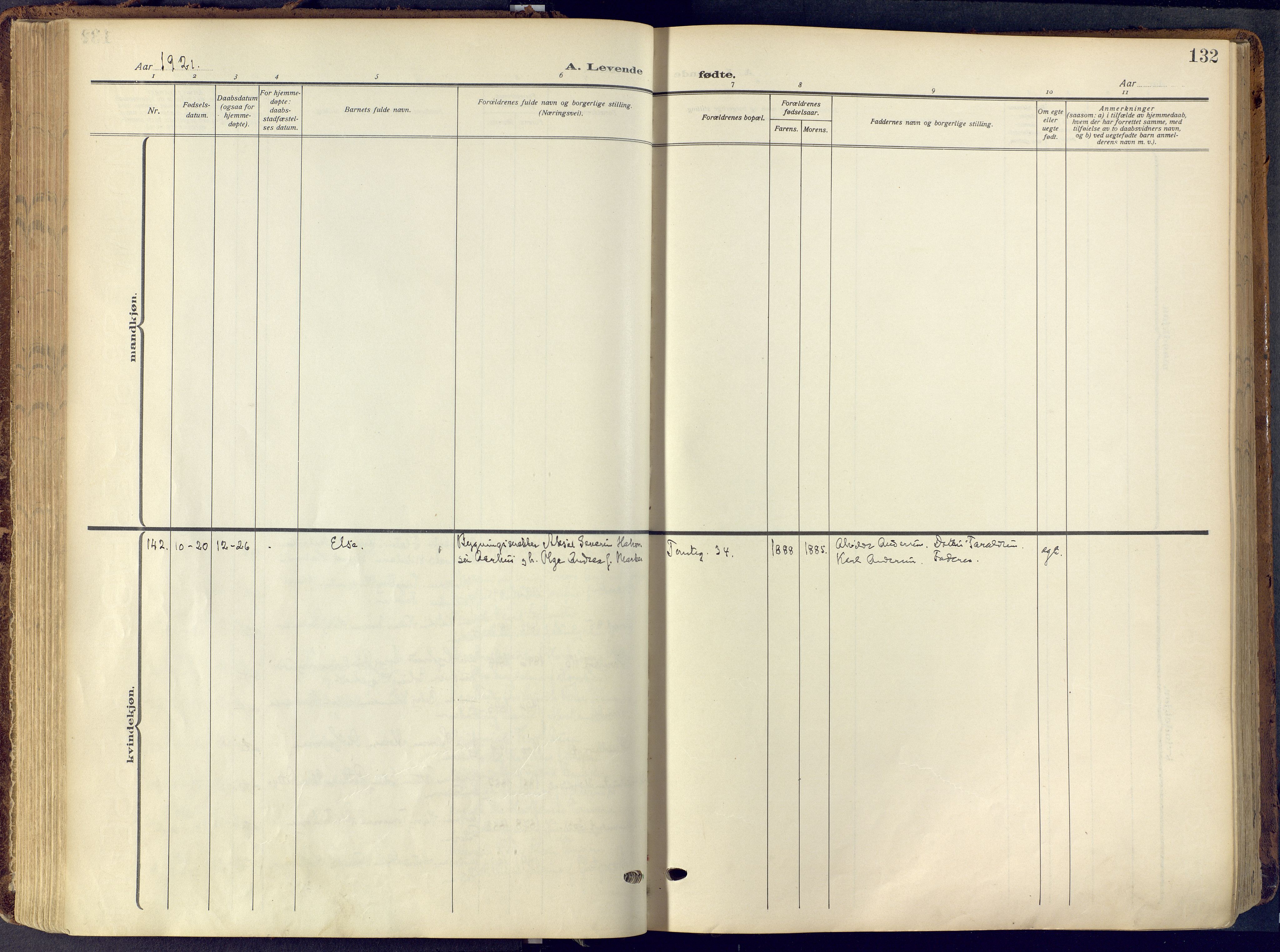 Skien kirkebøker, AV/SAKO-A-302/F/Fa/L0013: Parish register (official) no. 13, 1915-1921, p. 132