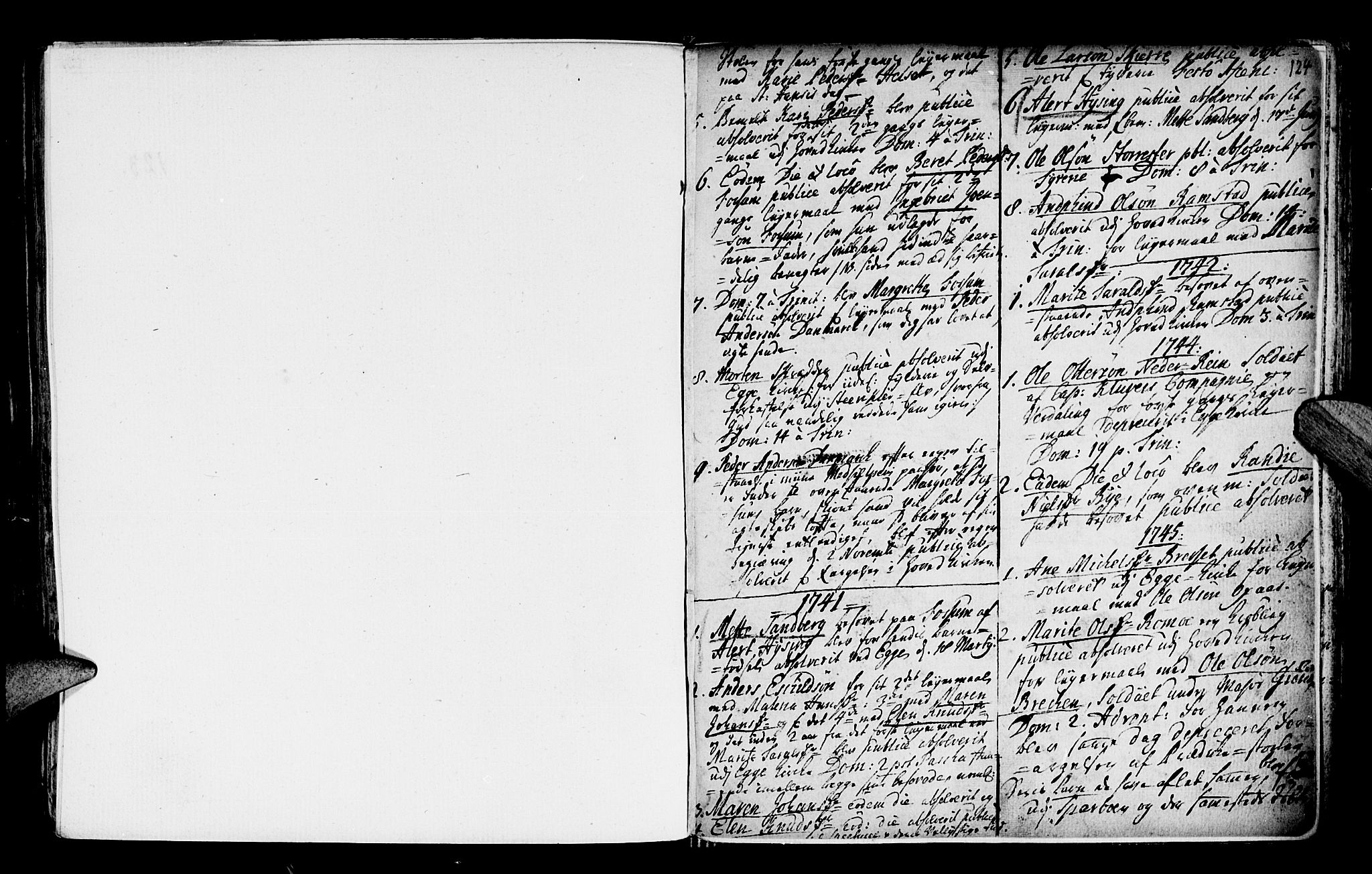 Ministerialprotokoller, klokkerbøker og fødselsregistre - Nord-Trøndelag, SAT/A-1458/746/L0439: Parish register (official) no. 746A01, 1688-1759, p. 124