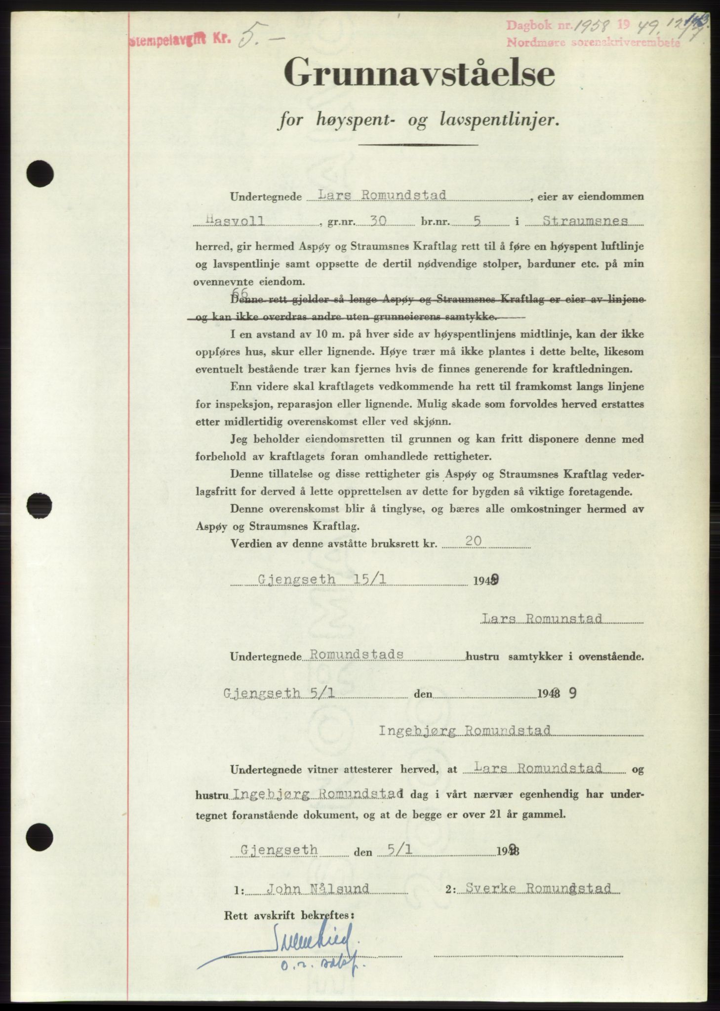 Nordmøre sorenskriveri, AV/SAT-A-4132/1/2/2Ca: Mortgage book no. B102, 1949-1949, Diary no: : 1958/1949