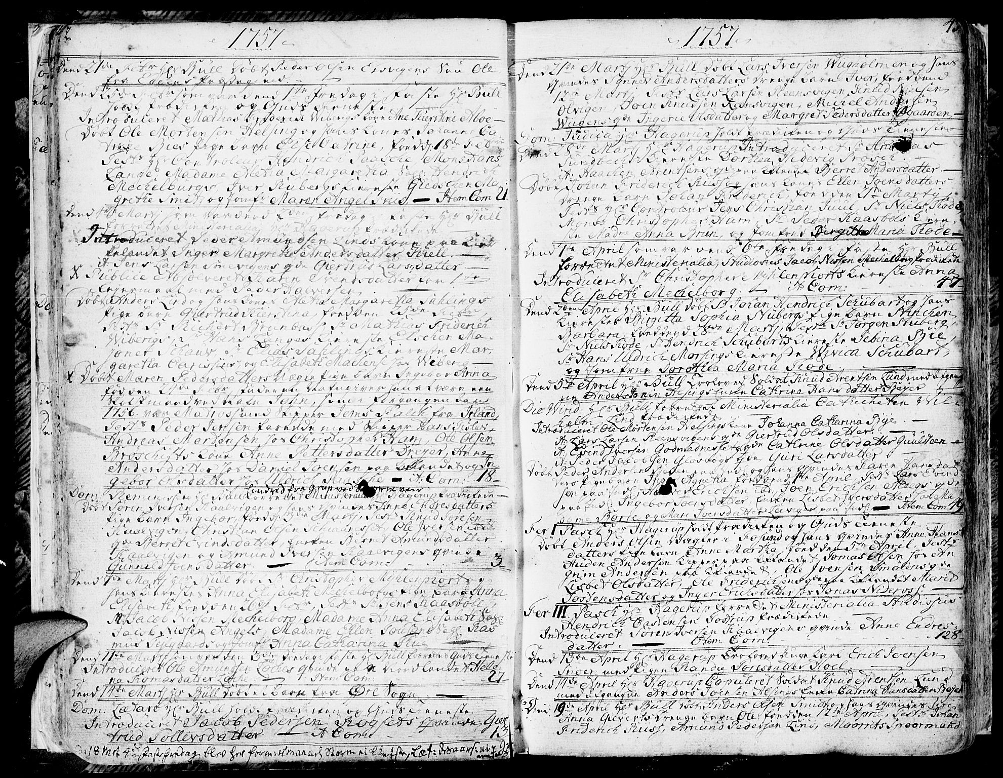 Ministerialprotokoller, klokkerbøker og fødselsregistre - Møre og Romsdal, AV/SAT-A-1454/572/L0840: Parish register (official) no. 572A03, 1754-1784, p. 42-43