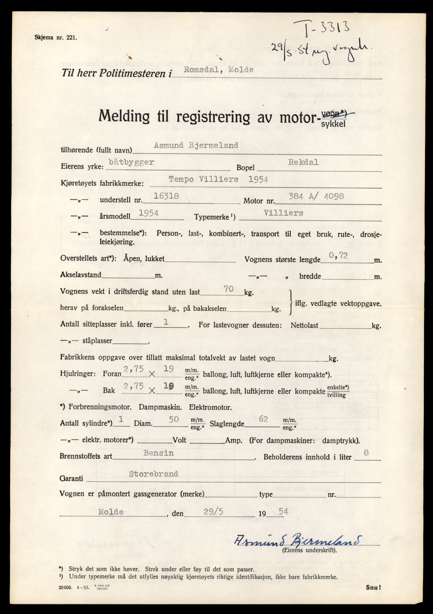 Møre og Romsdal vegkontor - Ålesund trafikkstasjon, AV/SAT-A-4099/F/Fe/L0040: Registreringskort for kjøretøy T 13531 - T 13709, 1927-1998, p. 614