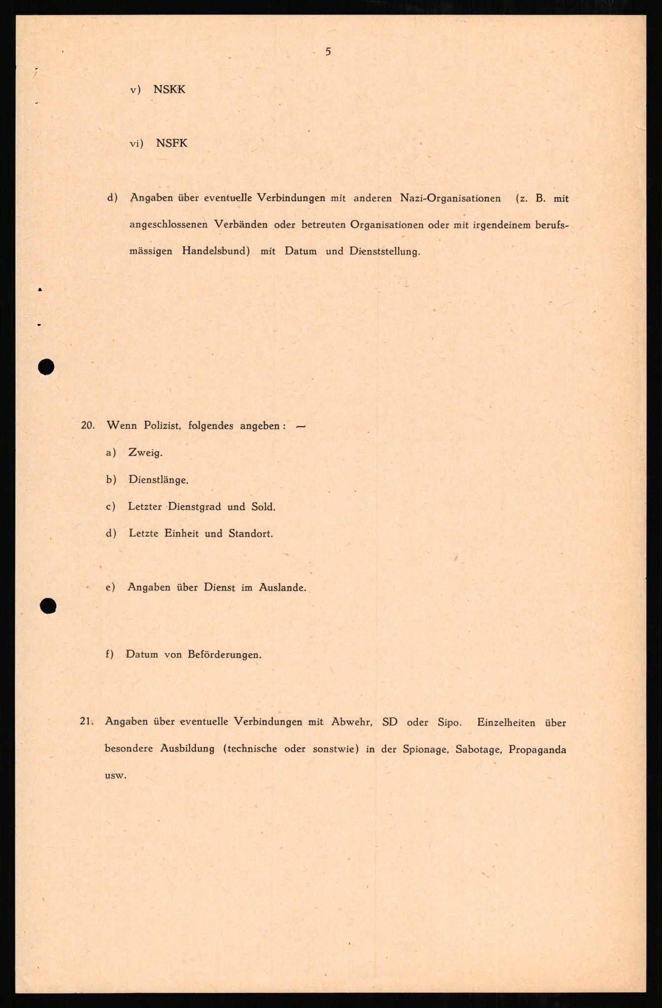 Forsvaret, Forsvarets overkommando II, AV/RA-RAFA-3915/D/Db/L0005: CI Questionaires. Tyske okkupasjonsstyrker i Norge. Tyskere., 1945-1946, p. 325