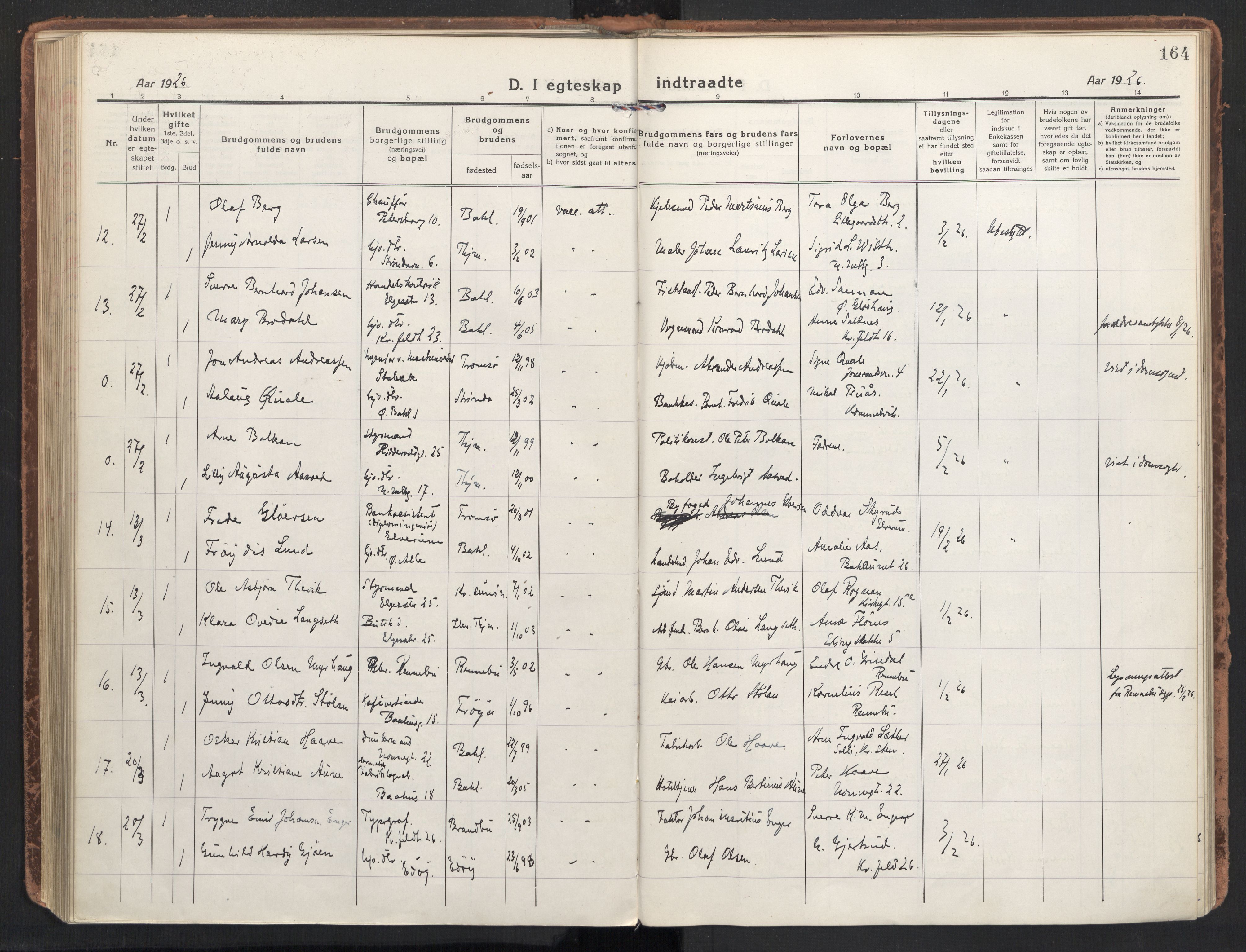 Ministerialprotokoller, klokkerbøker og fødselsregistre - Sør-Trøndelag, AV/SAT-A-1456/604/L0206: Parish register (official) no. 604A26, 1917-1931, p. 164