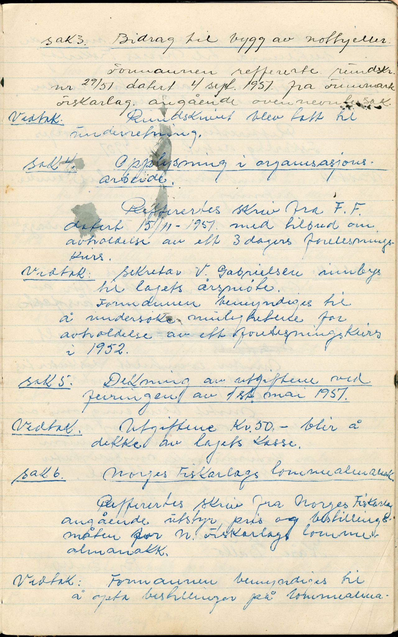 Vadsø Fiskarlag, FMFB/A-1016/A/L0001: Protokoll for styremøtene, 1926-1952, p. 224