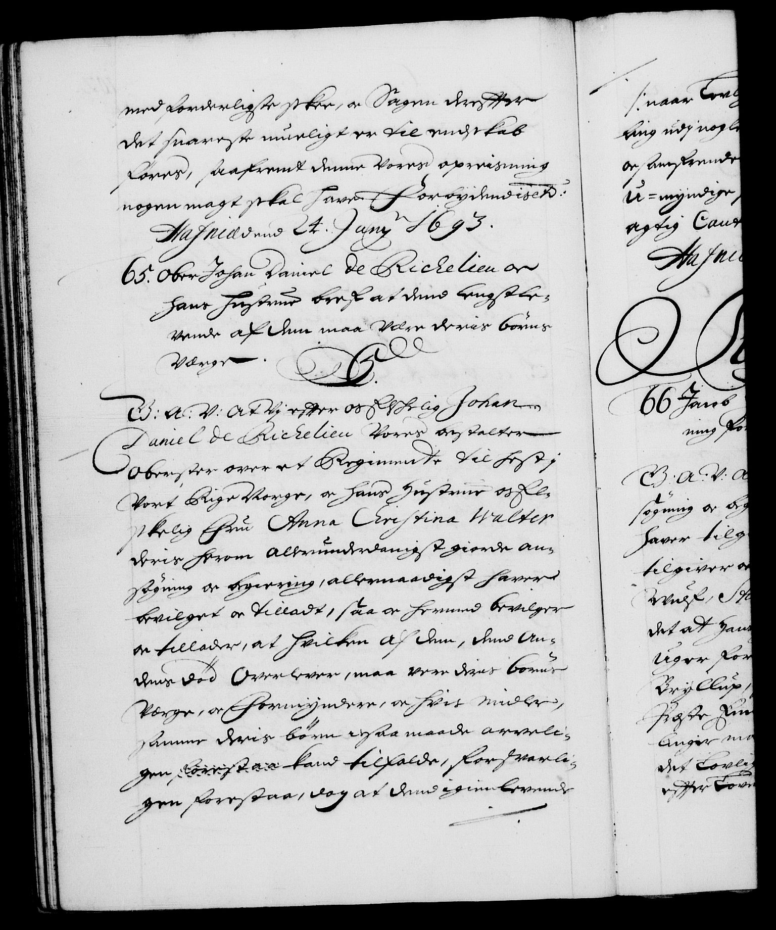Danske Kanselli 1572-1799, RA/EA-3023/F/Fc/Fca/Fcaa/L0016: Norske registre (mikrofilm), 1692-1697, p. 102b