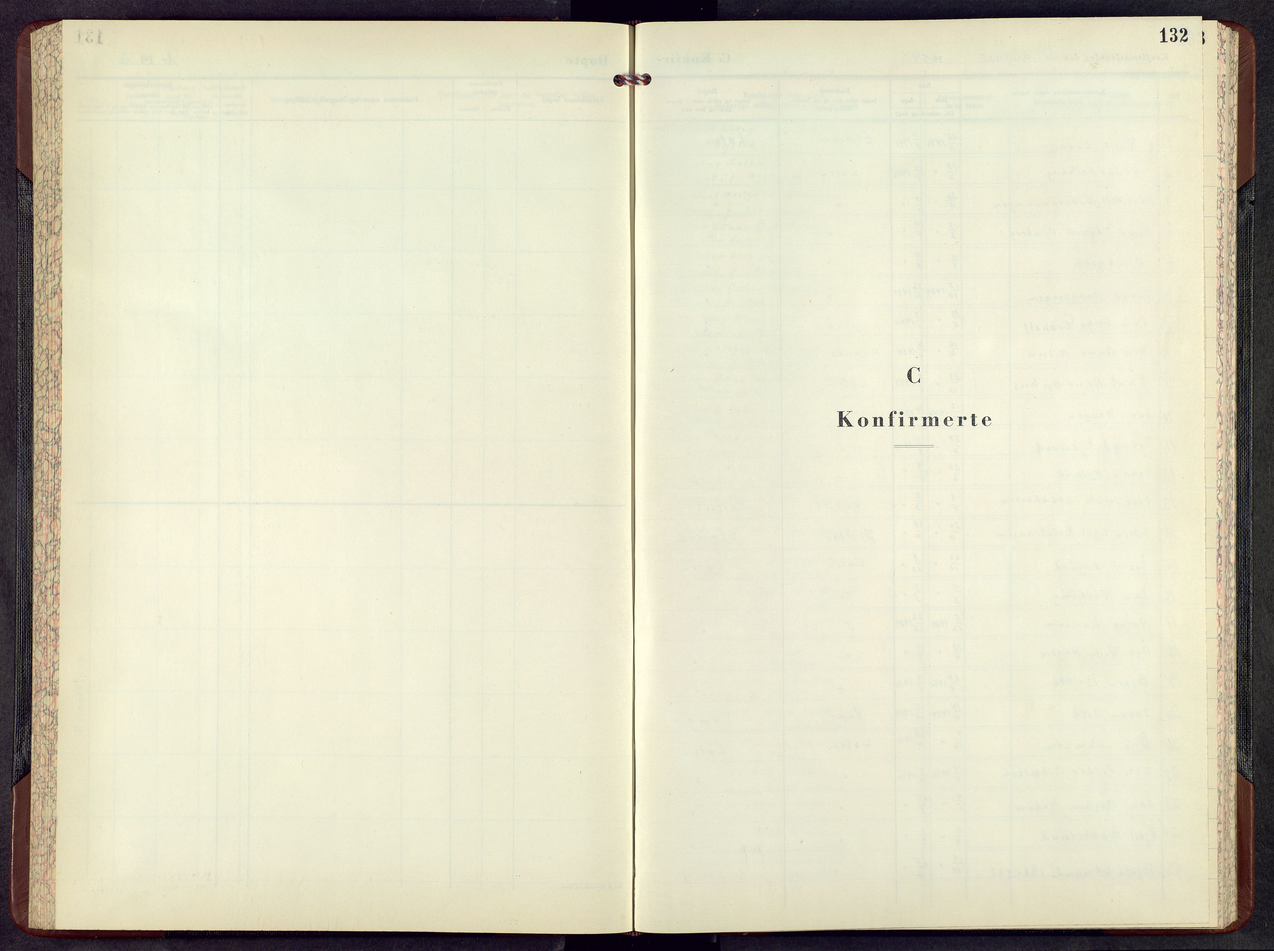 Løten prestekontor, SAH/PREST-022/L/La/L0012: Parish register (copy) no. 12, 1954-1957, p. 132