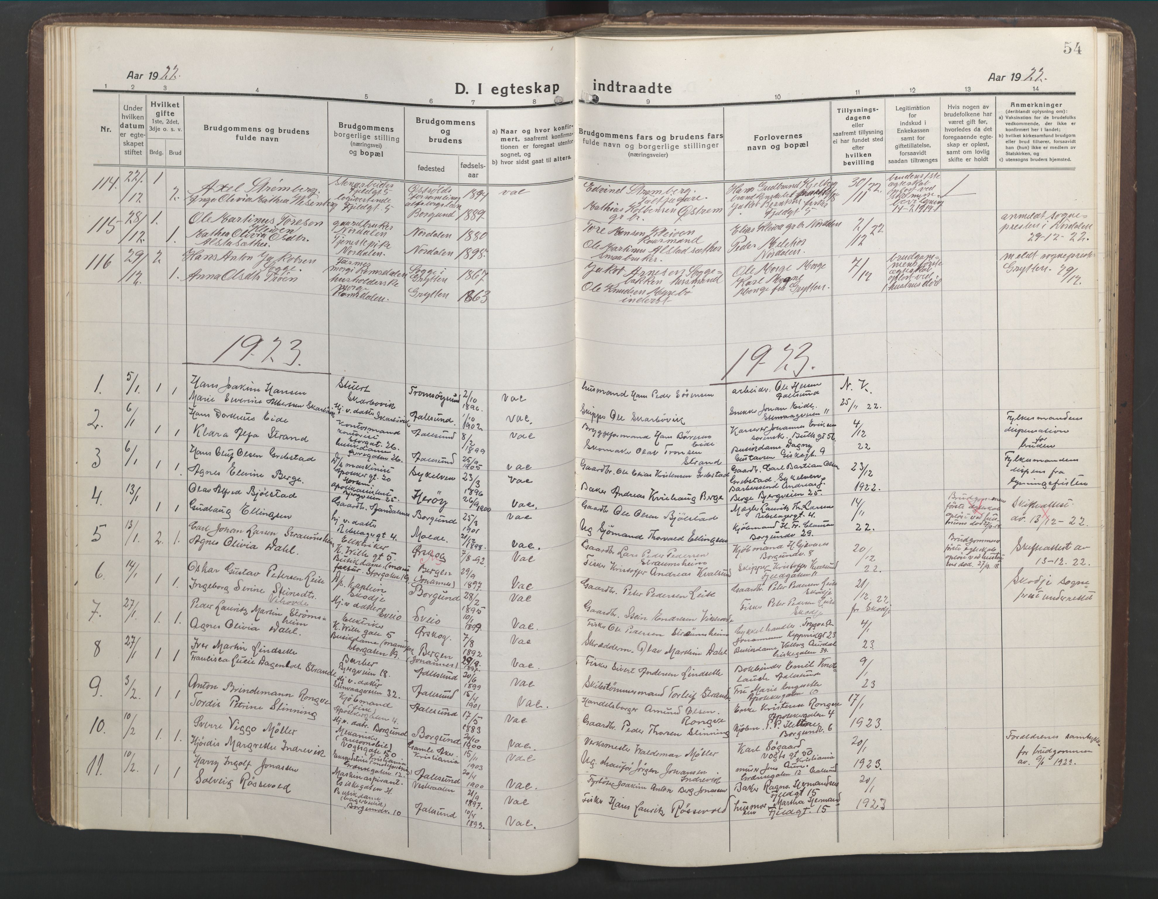 Ministerialprotokoller, klokkerbøker og fødselsregistre - Møre og Romsdal, AV/SAT-A-1454/529/L0473: Parish register (copy) no. 529C10, 1918-1941, p. 54