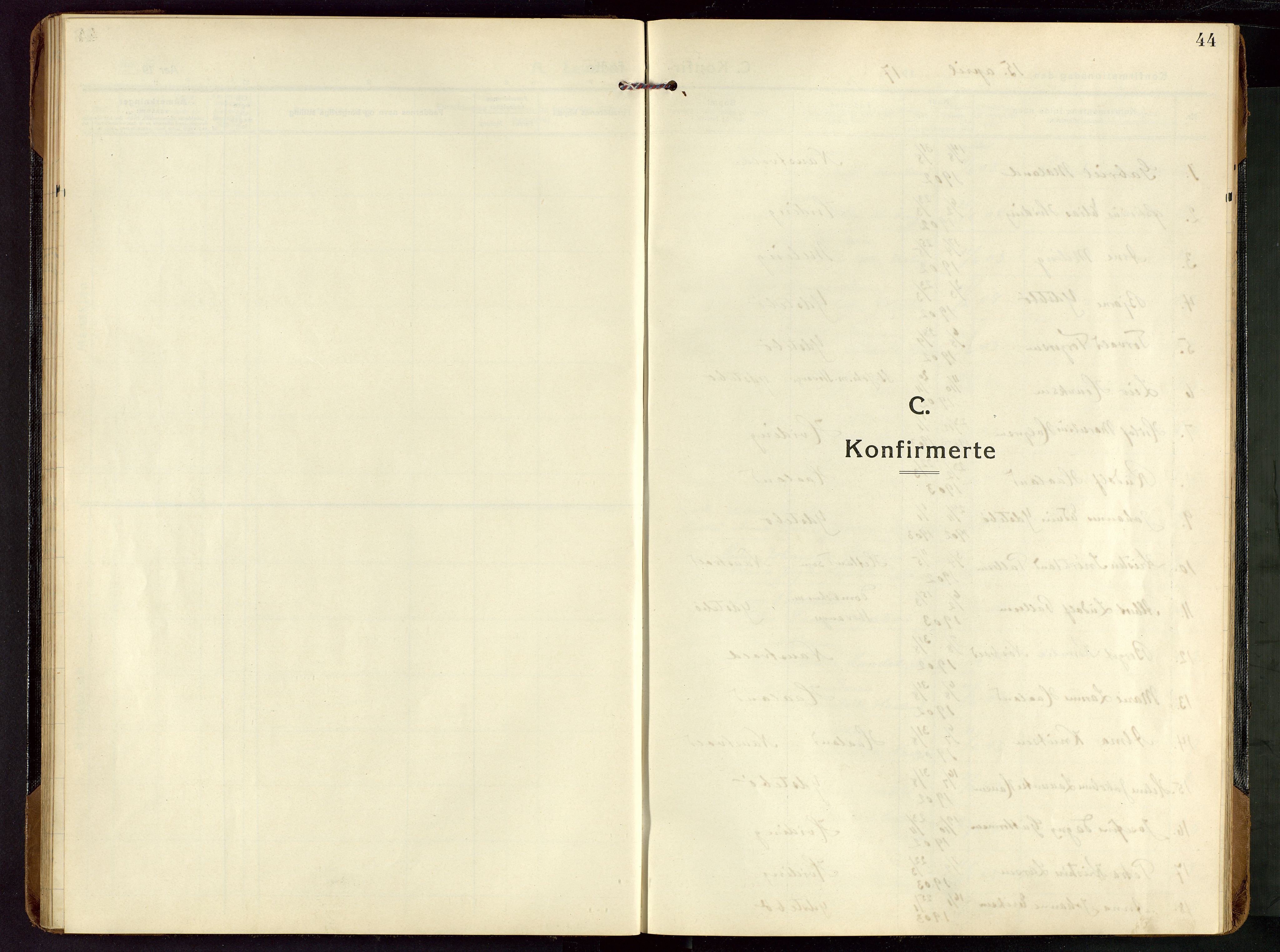Rennesøy sokneprestkontor, SAST/A -101827/H/Ha/Haa/L0018: Parish register (official) no. A 18, 1917-1937, p. 44