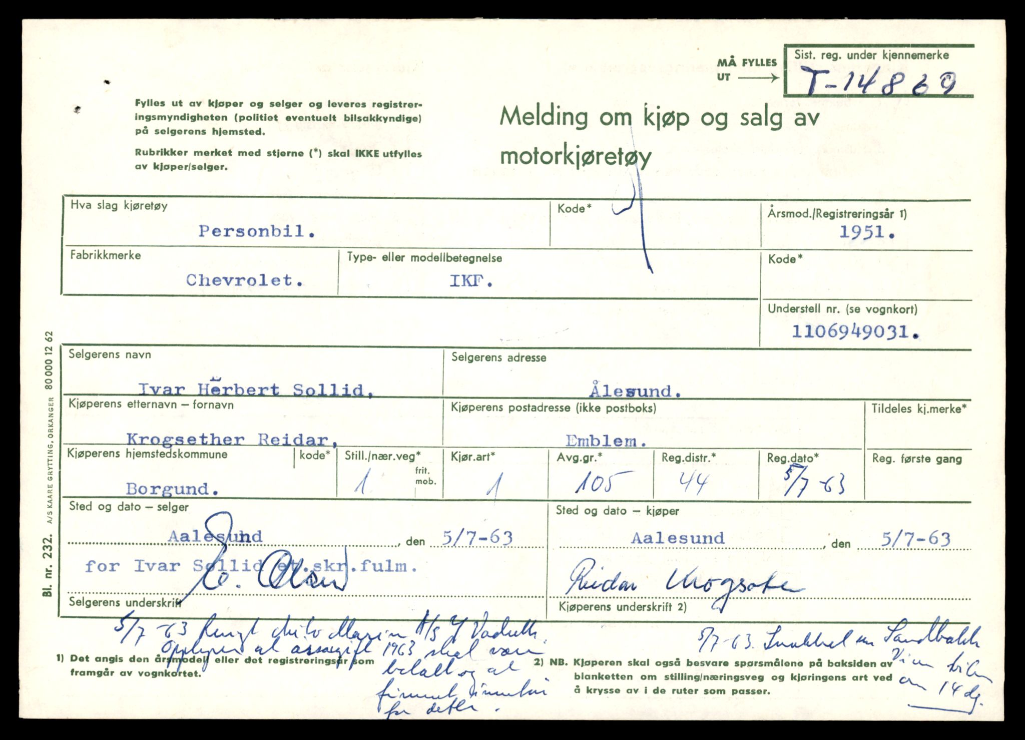 Møre og Romsdal vegkontor - Ålesund trafikkstasjon, AV/SAT-A-4099/F/Fe/L0049: Registreringskort for kjøretøy T 14864 - T 18613, 1927-1998, p. 117