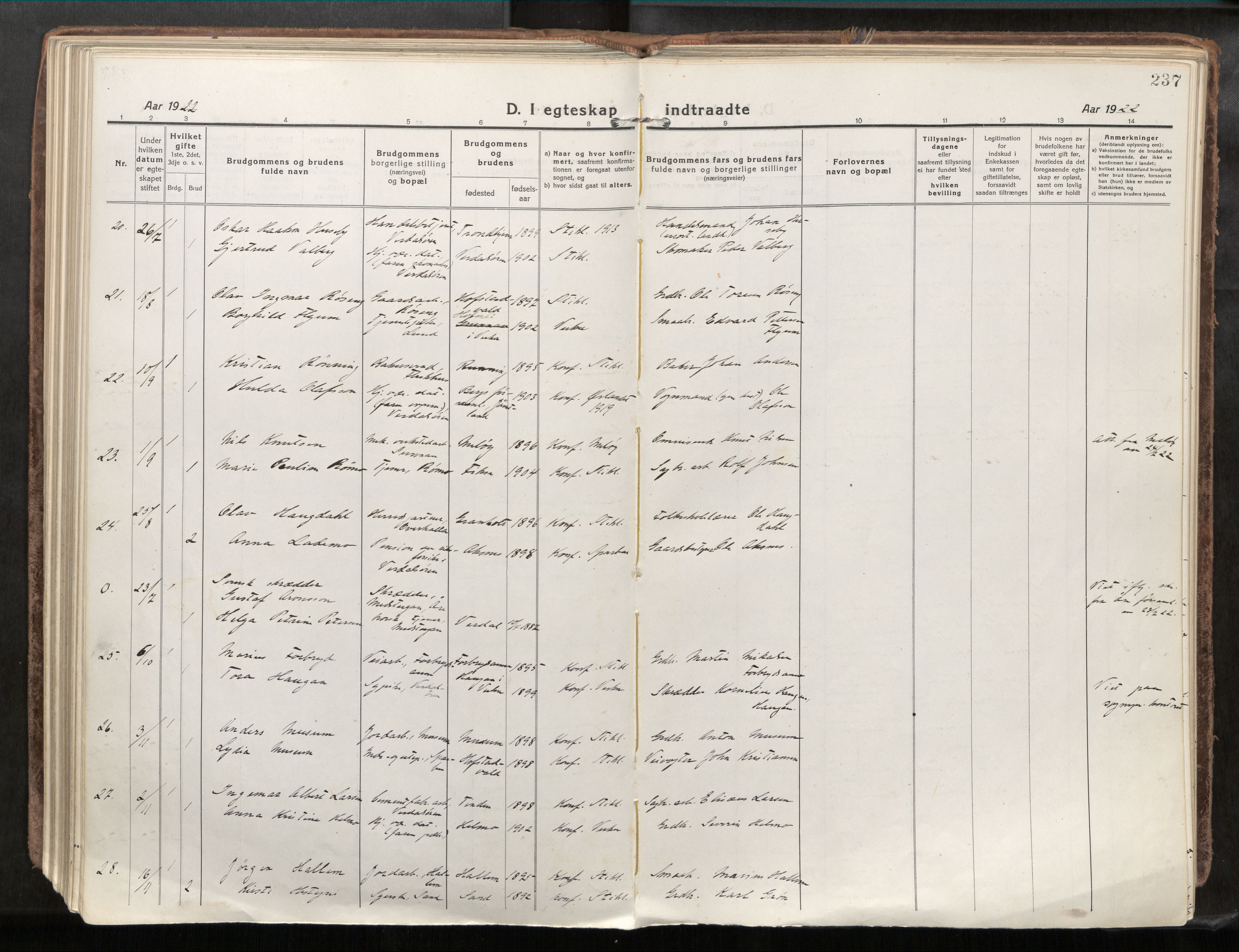 Verdal sokneprestkontor, SAT/A-1156/2/H/Haa/L0001: Parish register (official) no. 1, 1917-1932, p. 237