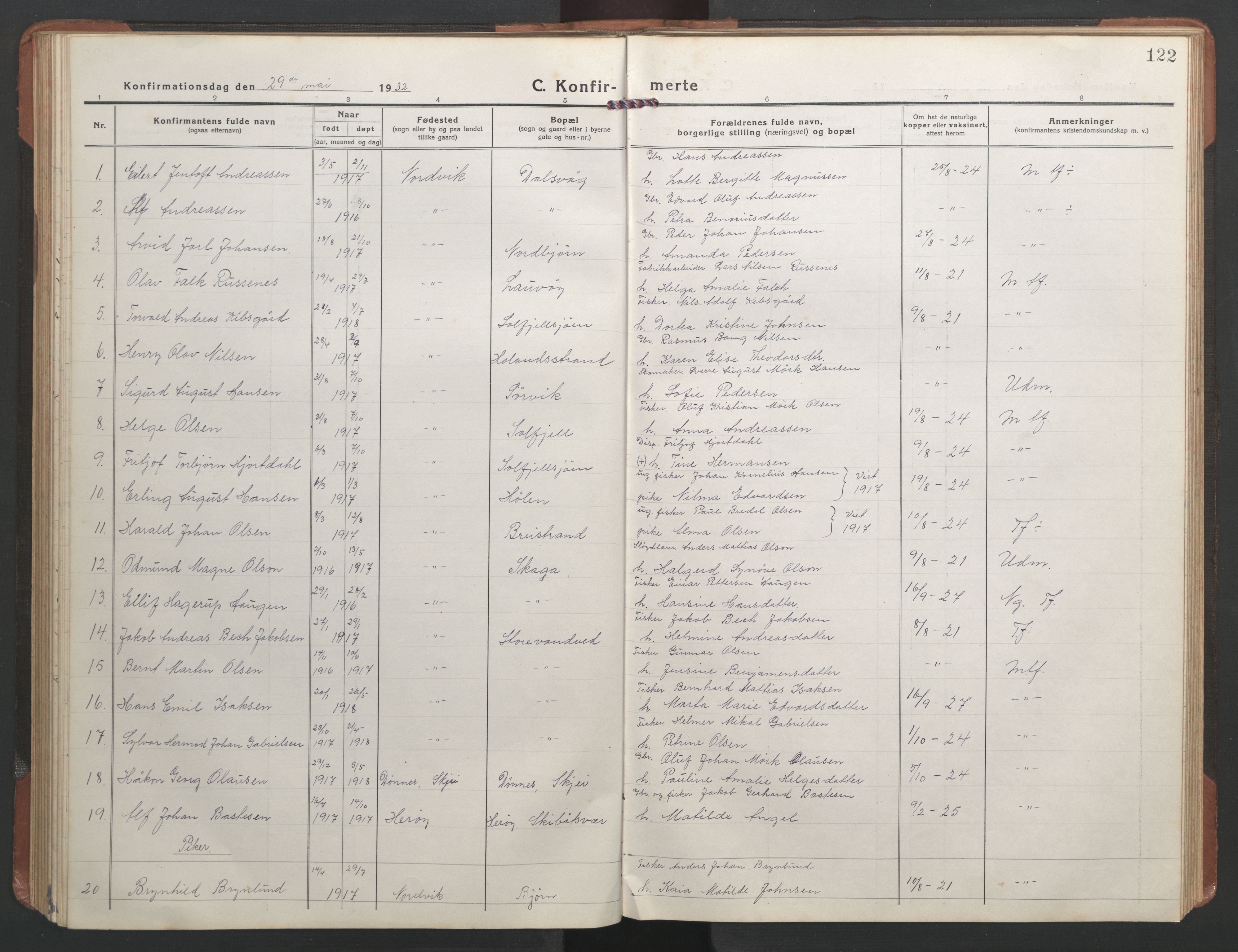 Ministerialprotokoller, klokkerbøker og fødselsregistre - Nordland, SAT/A-1459/836/L0539: Parish register (copy) no. 836C03, 1917-1949, p. 122