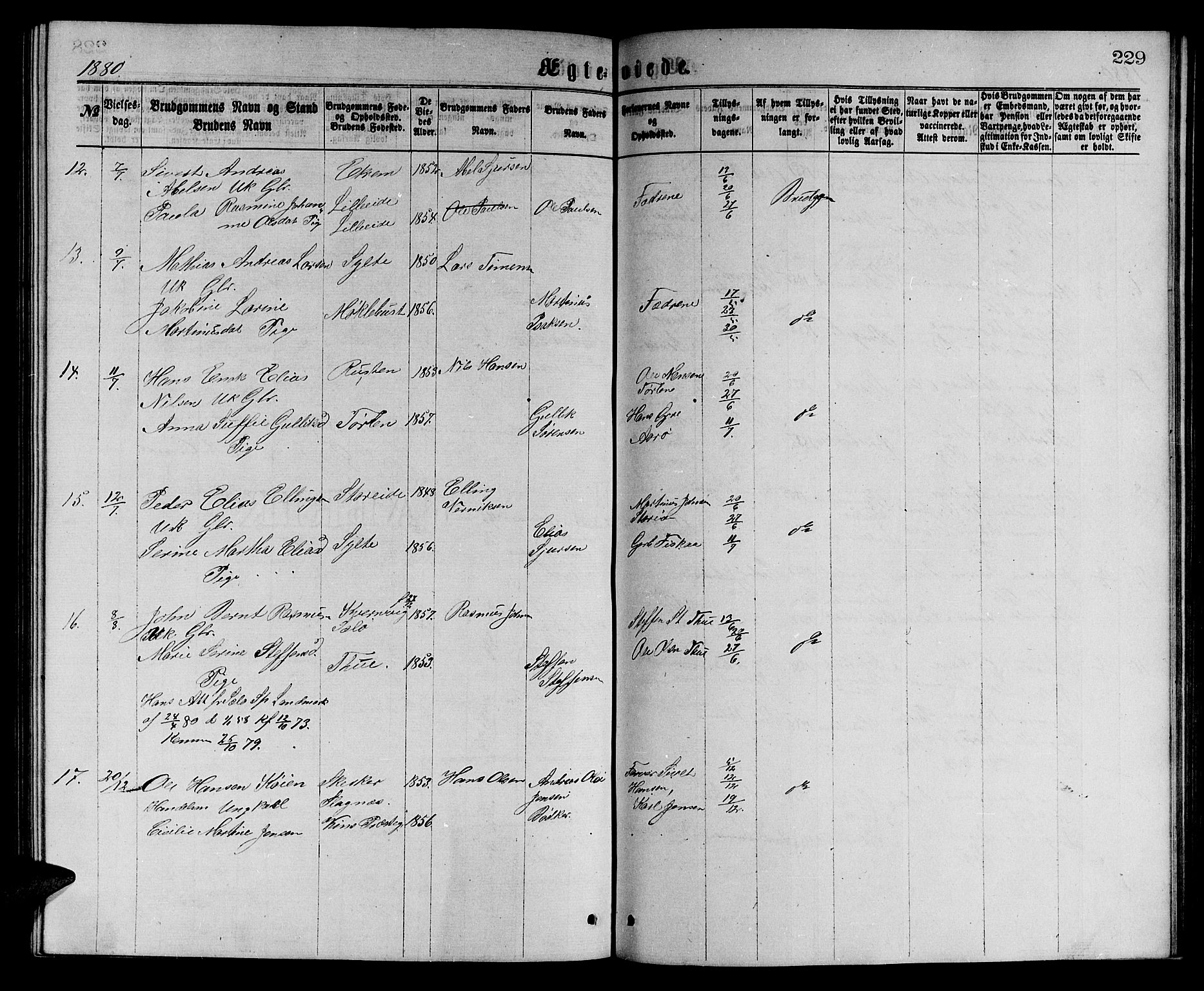 Ministerialprotokoller, klokkerbøker og fødselsregistre - Møre og Romsdal, SAT/A-1454/501/L0016: Parish register (copy) no. 501C02, 1868-1884, p. 229