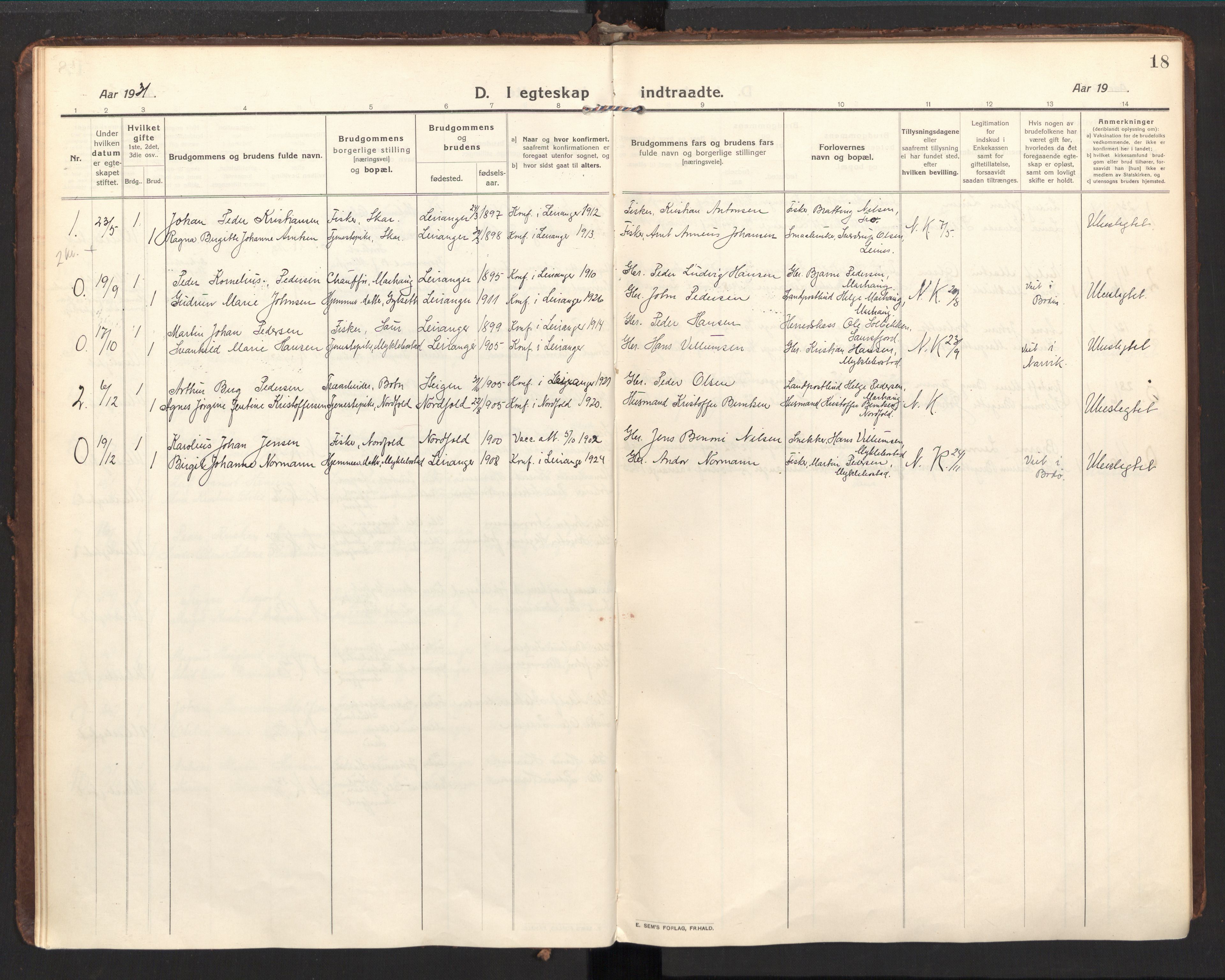 Ministerialprotokoller, klokkerbøker og fødselsregistre - Nordland, SAT/A-1459/857/L0825: Parish register (official) no. 857A05, 1917-1946, p. 18