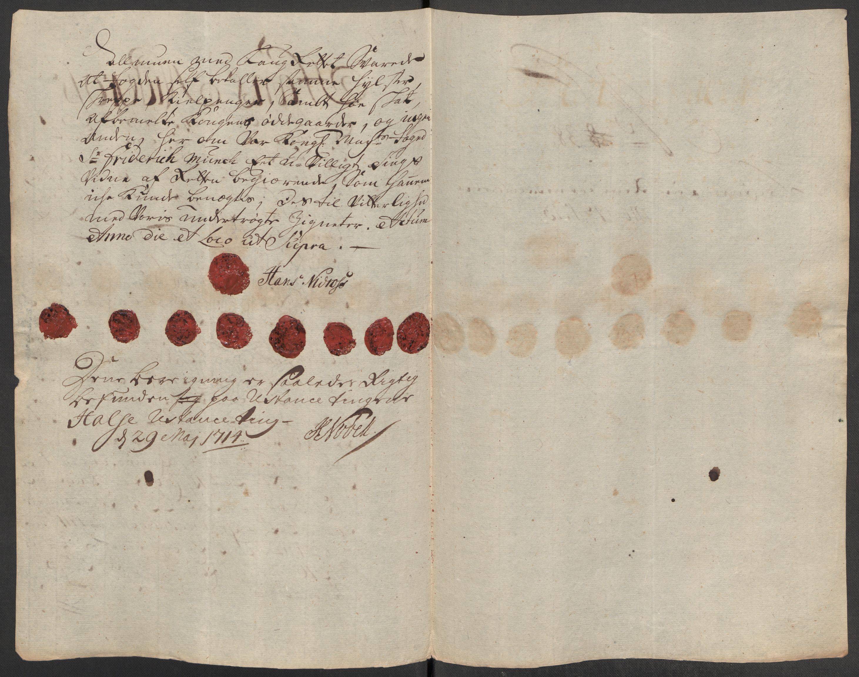 Rentekammeret inntil 1814, Reviderte regnskaper, Fogderegnskap, AV/RA-EA-4092/R56/L3747: Fogderegnskap Nordmøre, 1713, p. 219