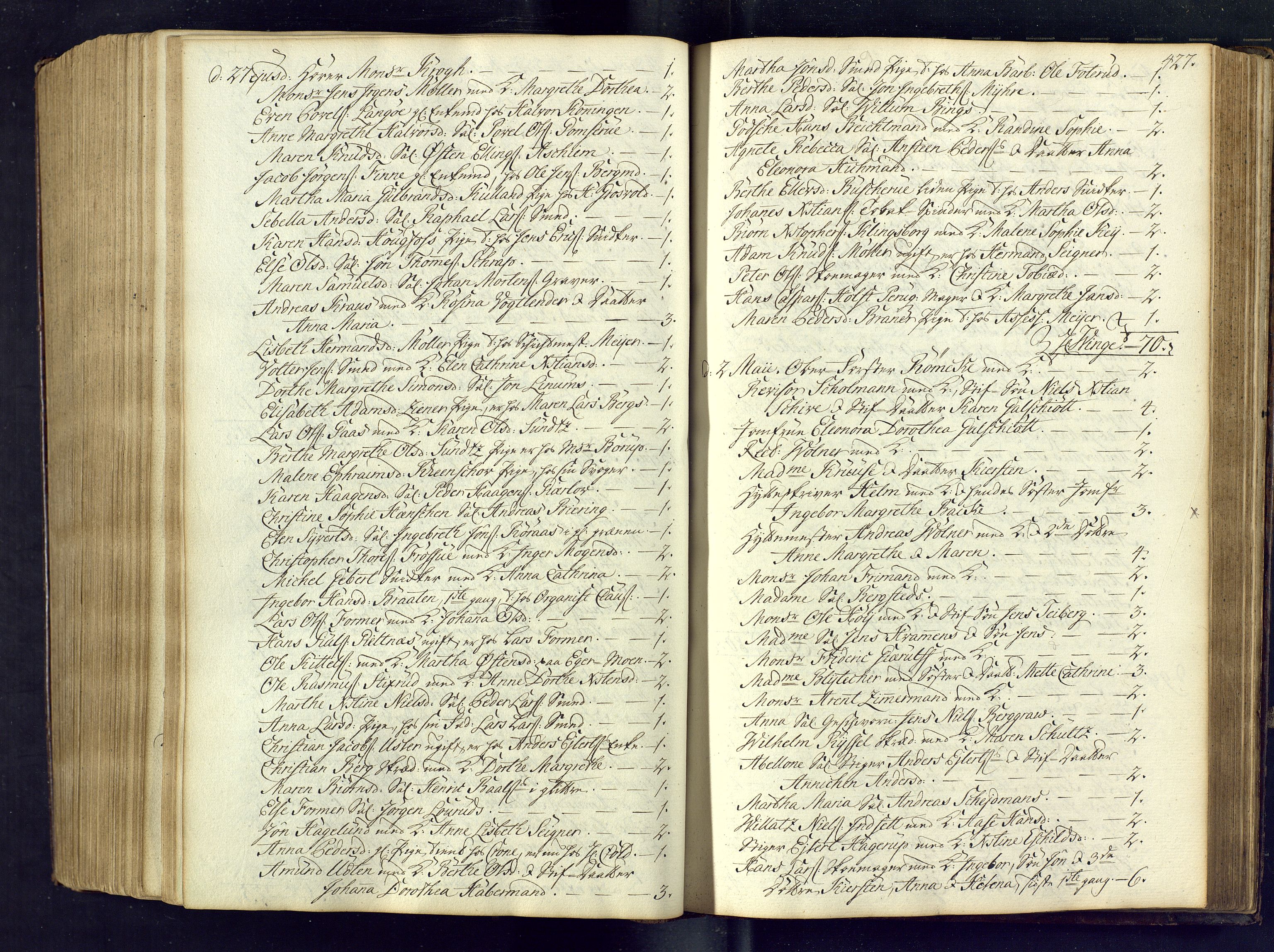 Kongsberg kirkebøker, AV/SAKO-A-22/M/Ma/L0005: Communicants register no. 5, 1755-1761, p. 427