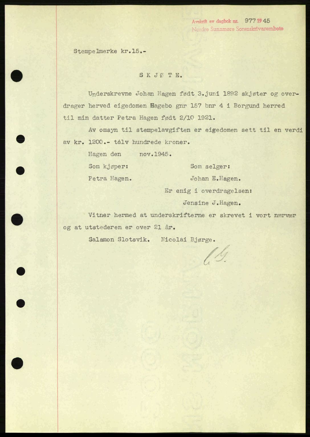 Nordre Sunnmøre sorenskriveri, AV/SAT-A-0006/1/2/2C/2Ca: Mortgage book no. A20a, 1945-1945, Diary no: : 977/1945