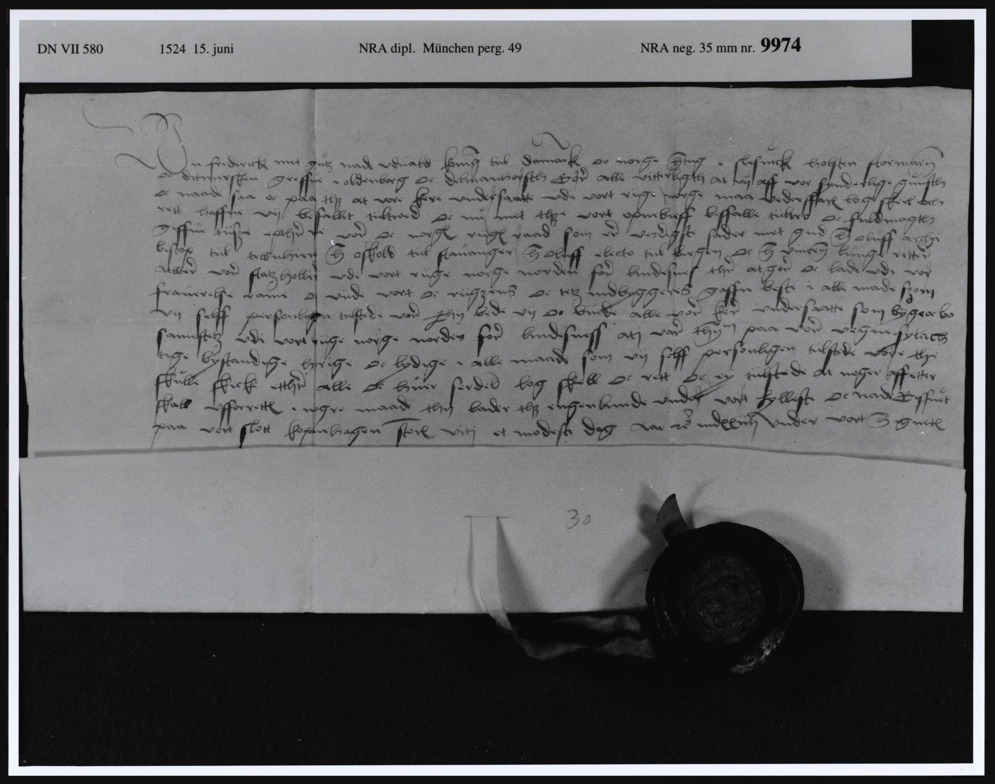 Riksarkivets diplomsamling, AV/RA-EA-5965/F13/F13a/L0004: Pergament nr. 13, 49, 1514-1524, p. 3