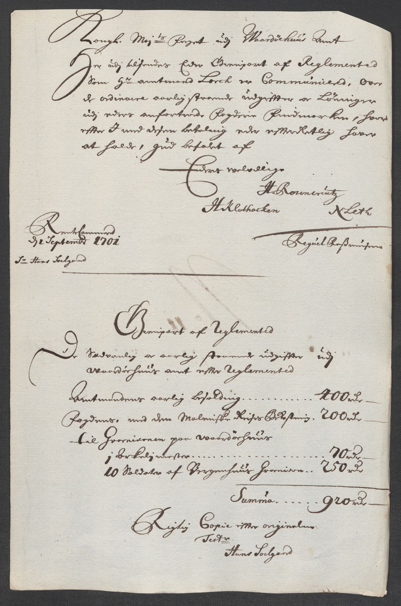 Rentekammeret inntil 1814, Reviderte regnskaper, Fogderegnskap, AV/RA-EA-4092/R69/L4852: Fogderegnskap Finnmark/Vardøhus, 1701-1704, p. 351